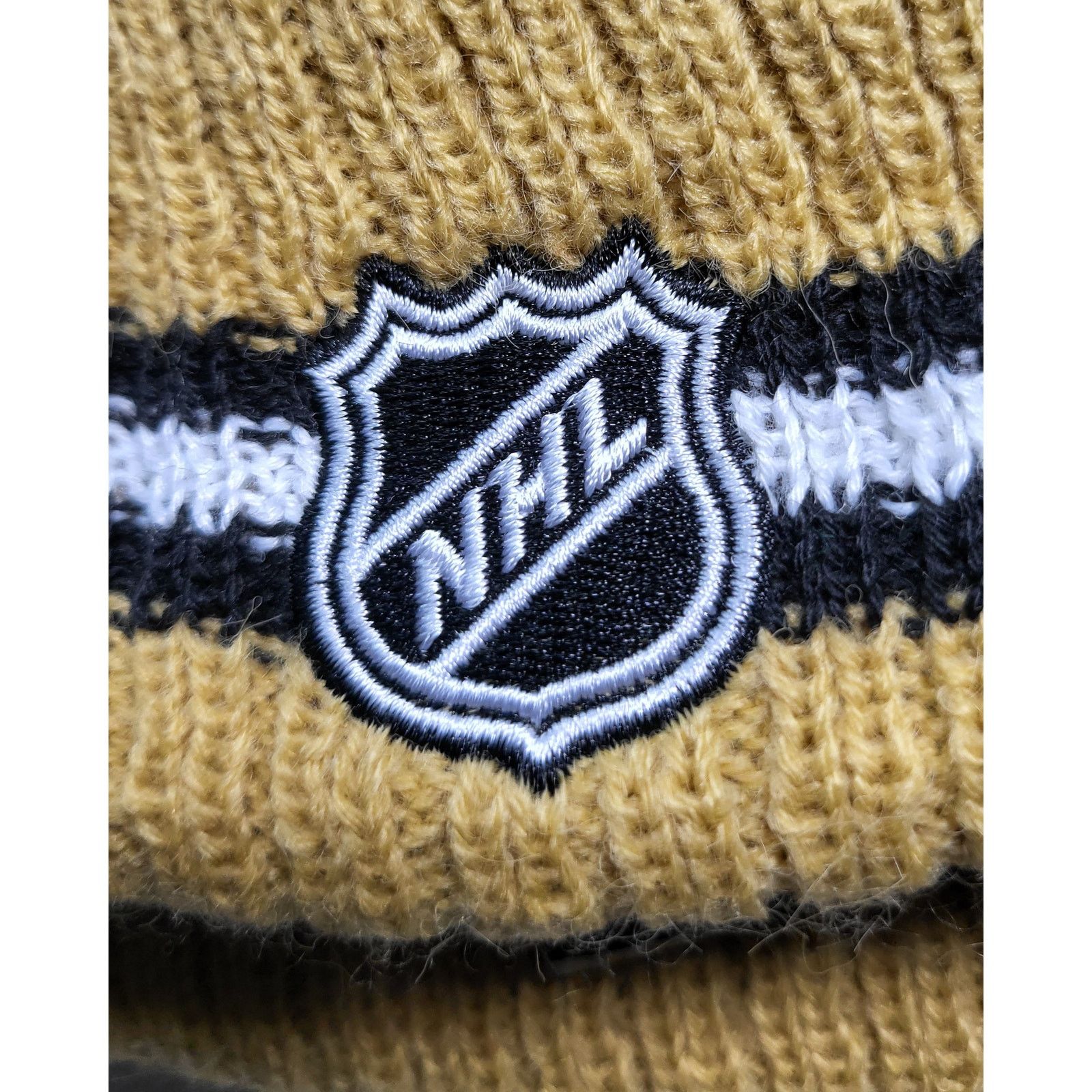 Other NWT Vegas Golden Knights Sports Knit Pom Beanie Fleece Lined Size ONE SIZE - 6 Thumbnail