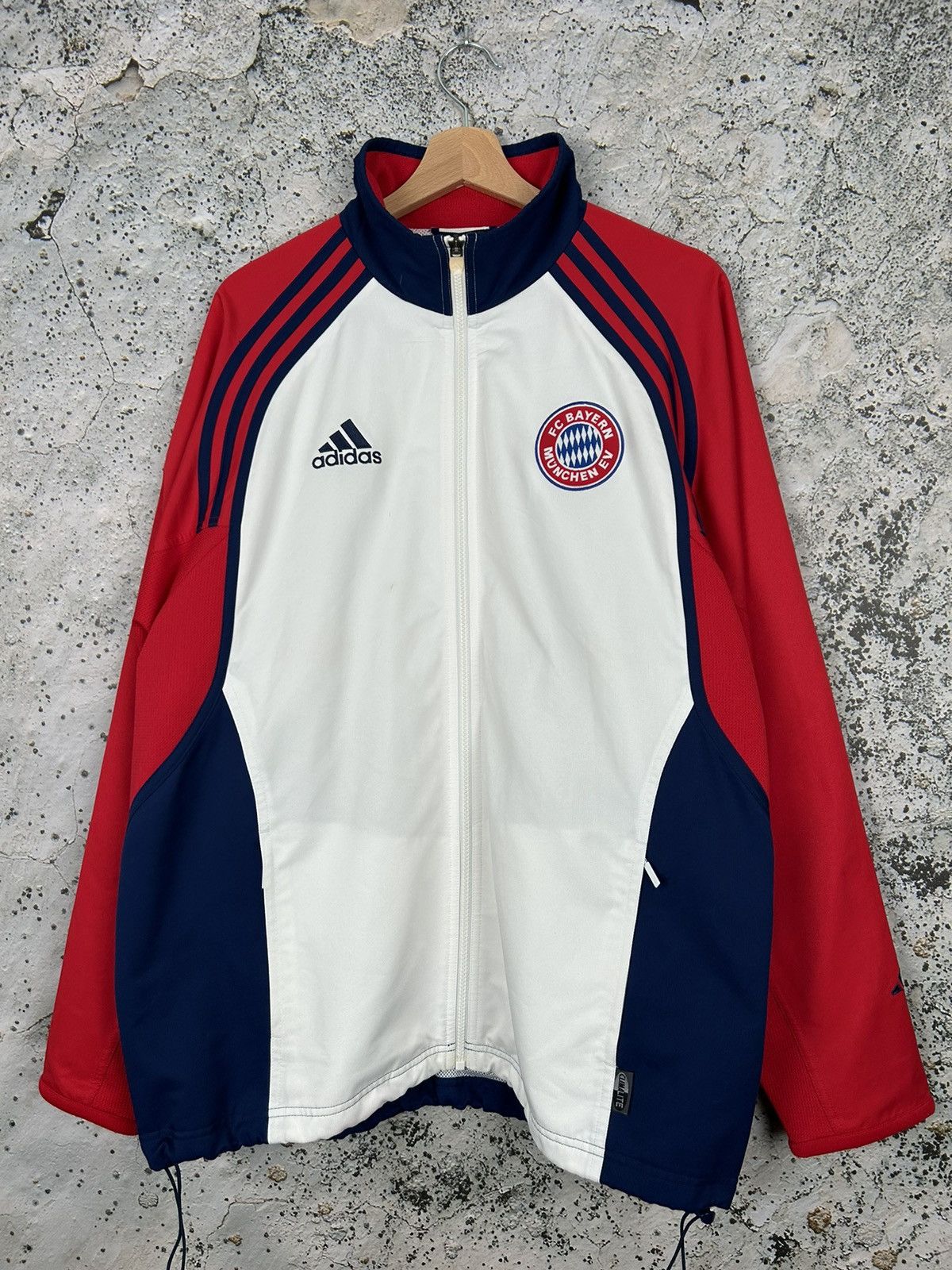 Adidas Vintage Bayern Munich Rare Jacket Sweatshirt Soccer Football Size US L / EU 52-54 / 3 - 1 Thumbnail