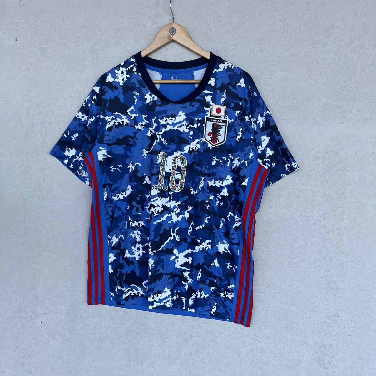 Other Vintage Japan 2018 World Cup Blue Football Shirt Size L Size US L / EU 52-54 / 3 - 2 Thumbnail