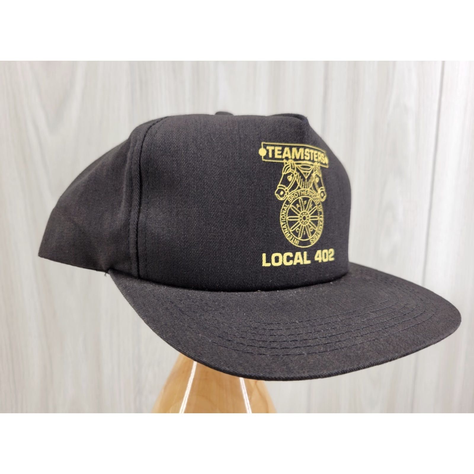 Vintage VINTAGE Legend Trucker Hat Black Local 402 Teamsters Logo Adjustable Men Twill Hat Size ONE SIZE - 4 Thumbnail