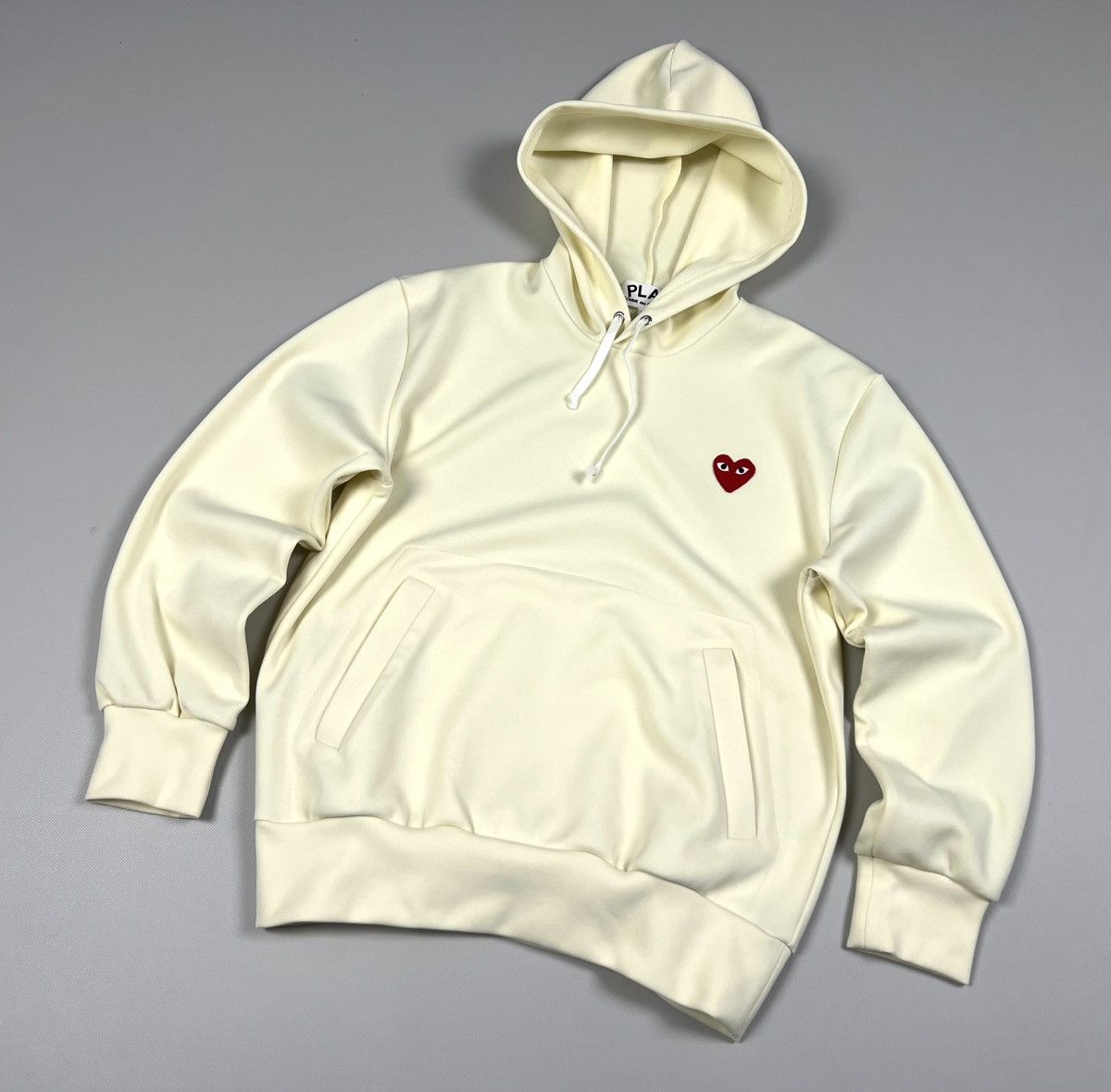Comme des Garcons × Japanese Brand Auth Men’s PLAY Comme des Garçons Logo Beige Hoodie Size S/M Size US M / EU 48-50 / 2 - 1 Thumbnail