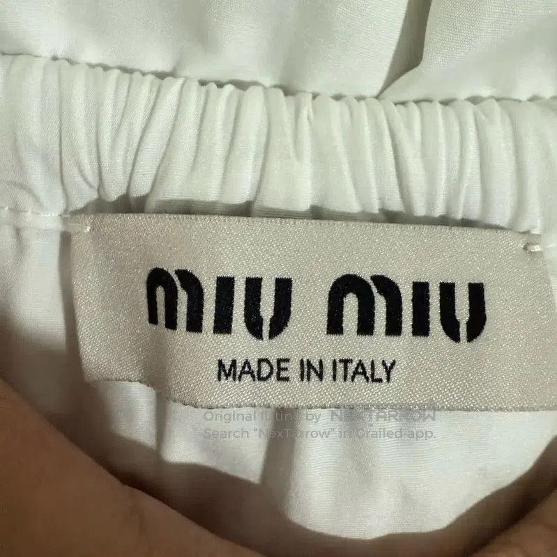 Miu Miu Miu Miu Women's White Nylon Shorts . Size 28" / US 6 / IT 42 - 3 Thumbnail