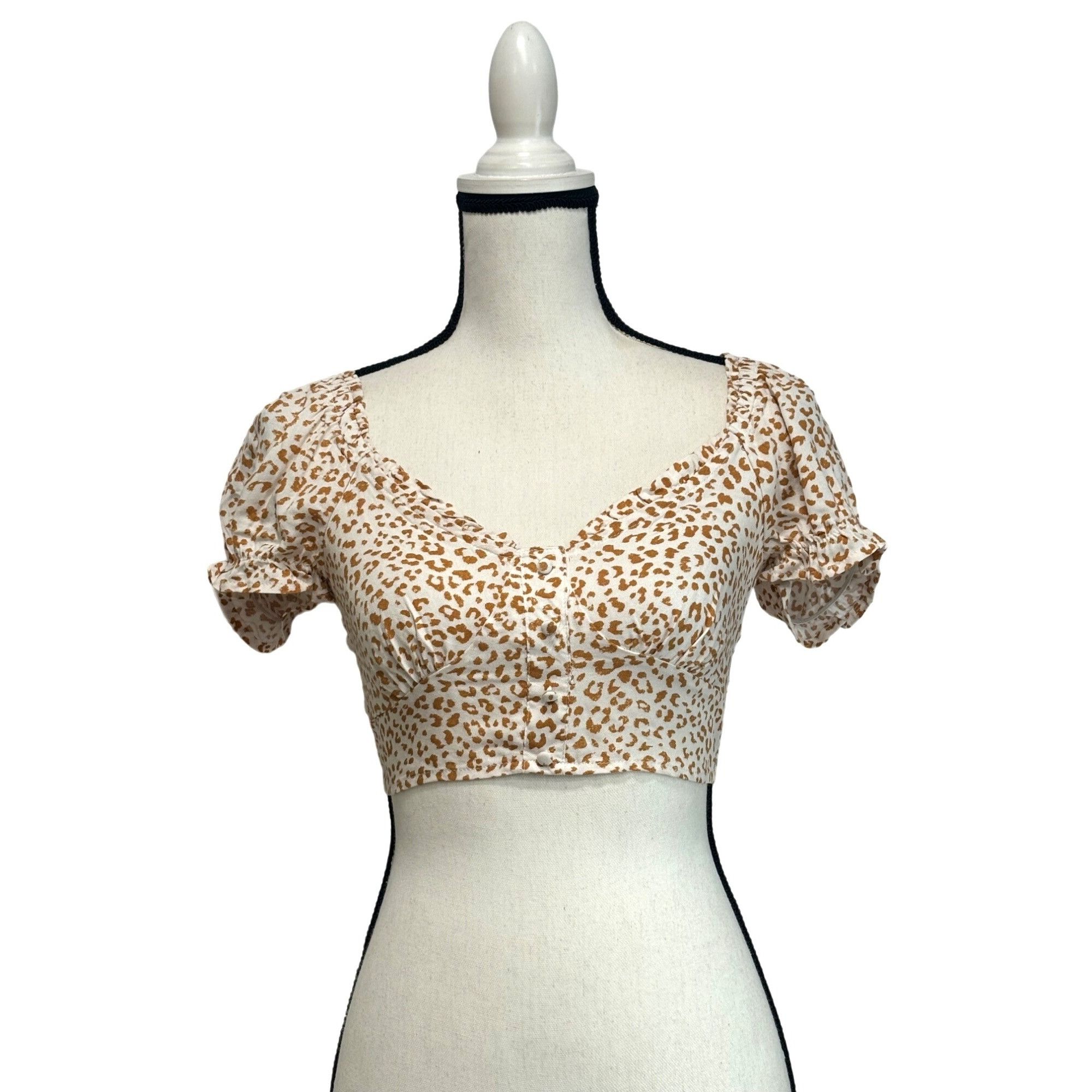 Other Urban Romantics Tie-Back, puff sleeve Printed Crop Top, Ivor Size S / US 4 / IT 40 - 1 Thumbnail
