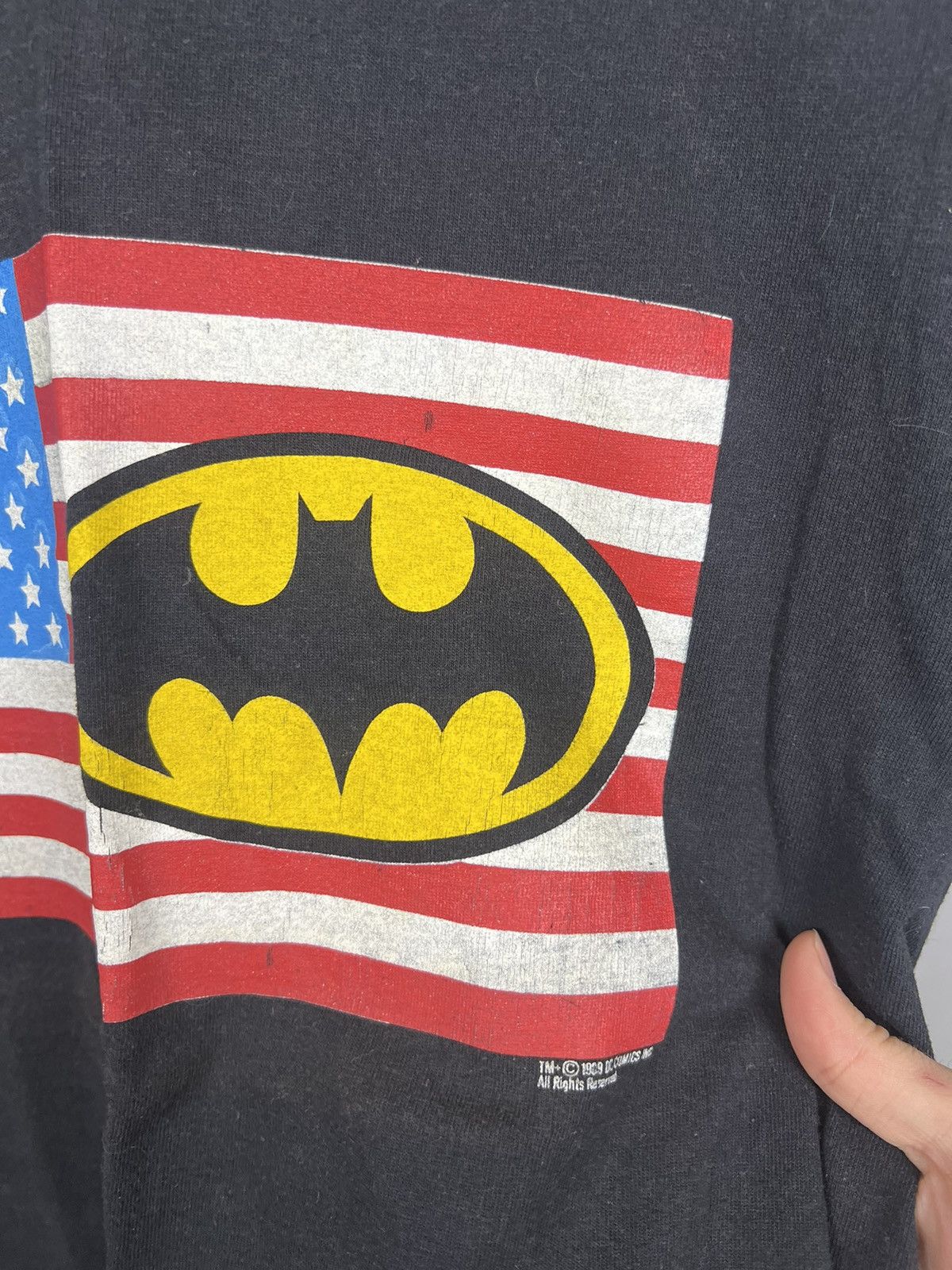 DC Comics Vintage 1989 Batman USA Flag Logo Stanley Desantis Tee RARE Size US M / EU 48-50 / 2 - 2 Thumbnail