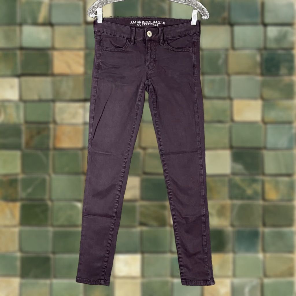 American Eagle Outfitters American Eagle Jeans Women 2 Regular Purple Super Stretch Distressed 29x27 Womens Size 26" / US 2 / IT 38 - 1 Thumbnail