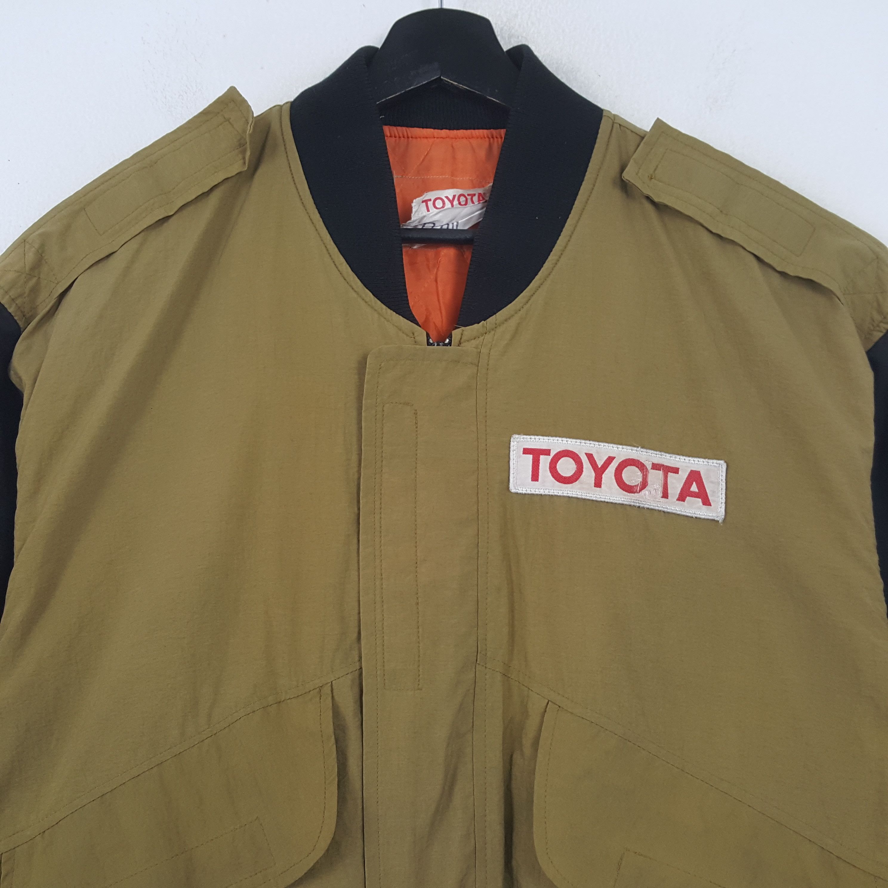 Vintage TOYOTA Japanese Motorsports Racing Style Jacket C292N23 Size US XL / EU 56 / 4 - 4 Thumbnail