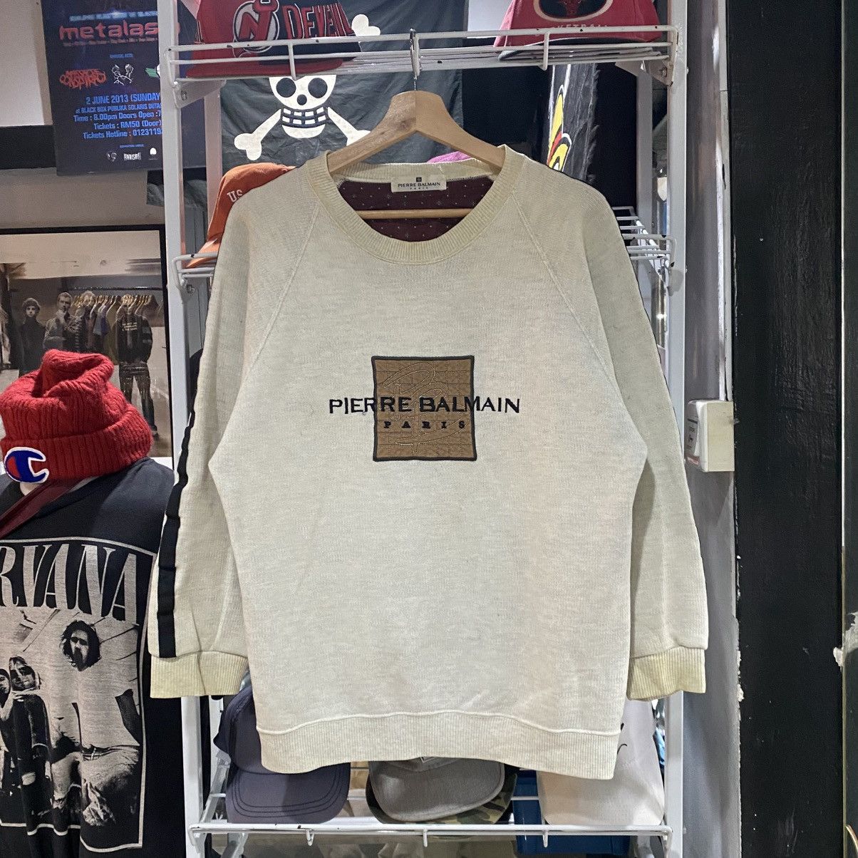 Balmain × Pierre Balmain Pierre Balmain Sweatshirt Logo Embroidered White Size US M / EU 48-50 / 2 - 1 Thumbnail