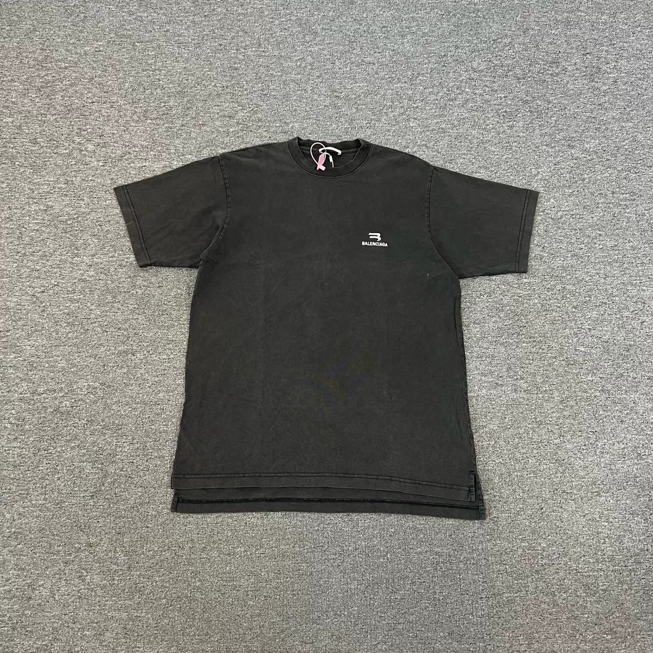 Balenciaga Balenciaga Sporty B Shrunk T-shirt | Grailed