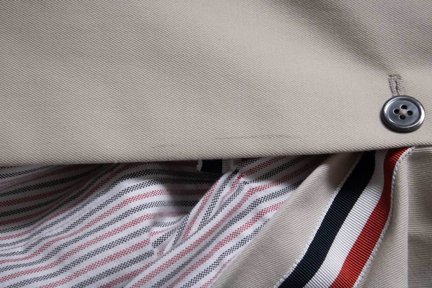 Thom Browne Thom Browne, beige trench coat Size US L / EU 52-54 / 3 - 8 Thumbnail