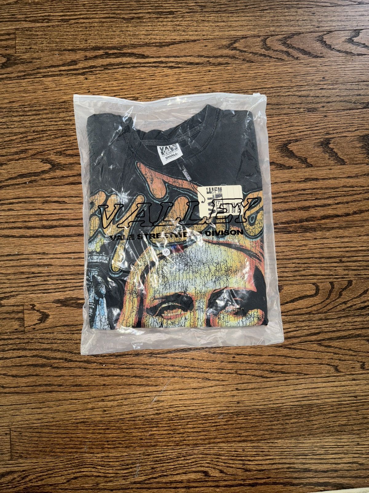 Vale Vale Gods city Tee Size US S / EU 44-46 / 1 - 3 Thumbnail