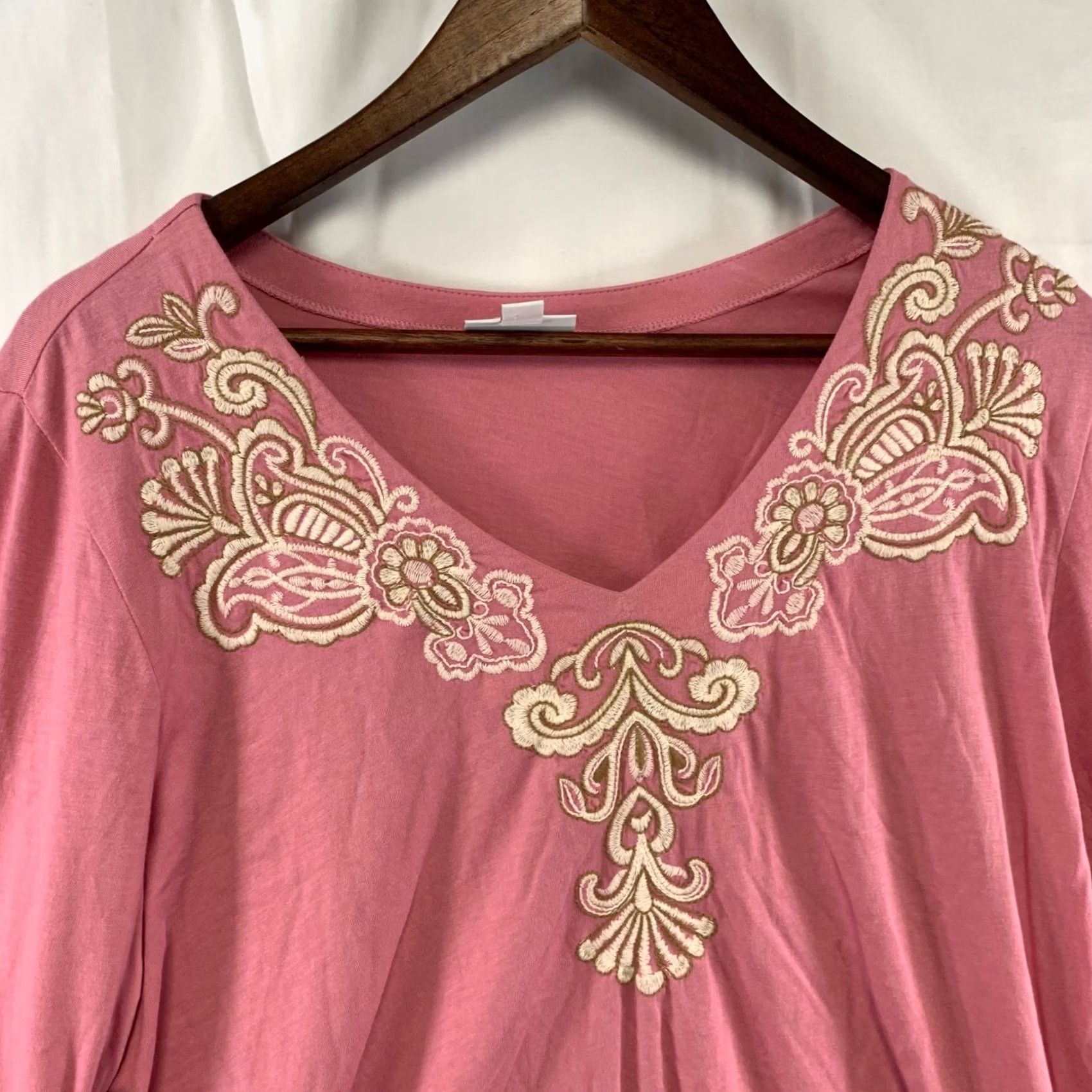 J. Jill J. Jill Womens Large Pink V-Neck T-Shirt Embroidered 3/4 Sleeve Cotton Modal Casual Size L / US 10 / IT 46 - 2 Thumbnail