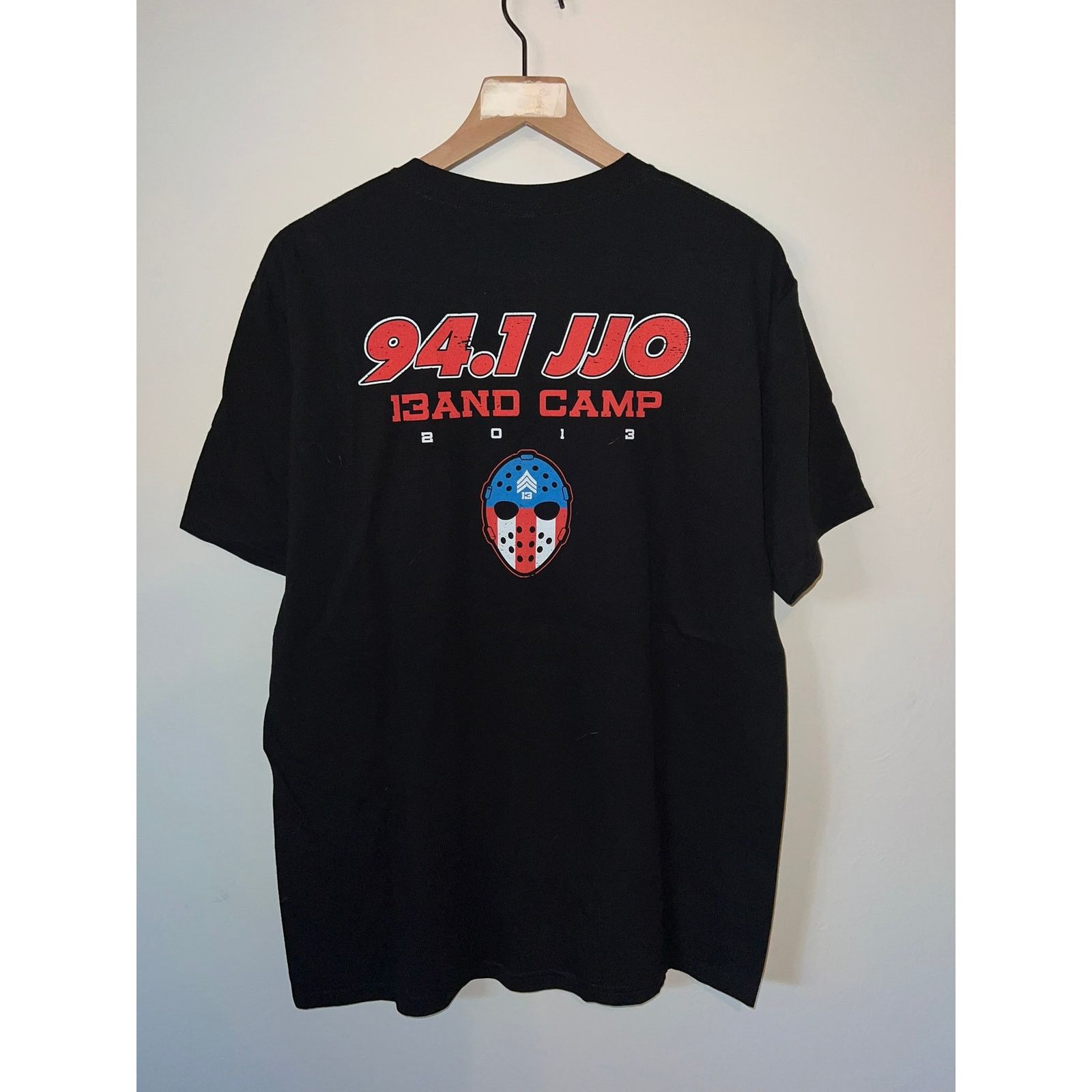 Other Radio Shirt JJO 94.1 Band Camp Graphic Mask Shirt Tee Large Size US L / EU 52-54 / 3 - 7 Thumbnail