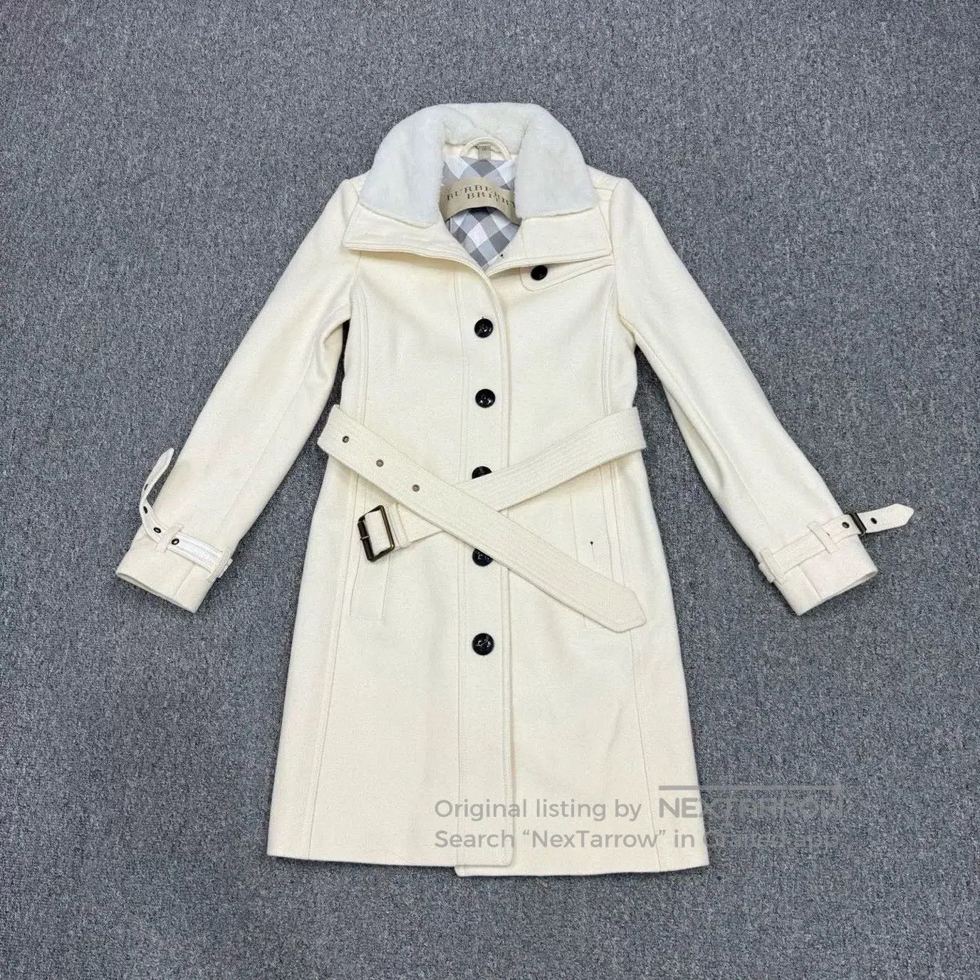 Burberry Burberry White Wool Coat UK4. Size US XS / EU 42 / 0 - 1 Thumbnail
