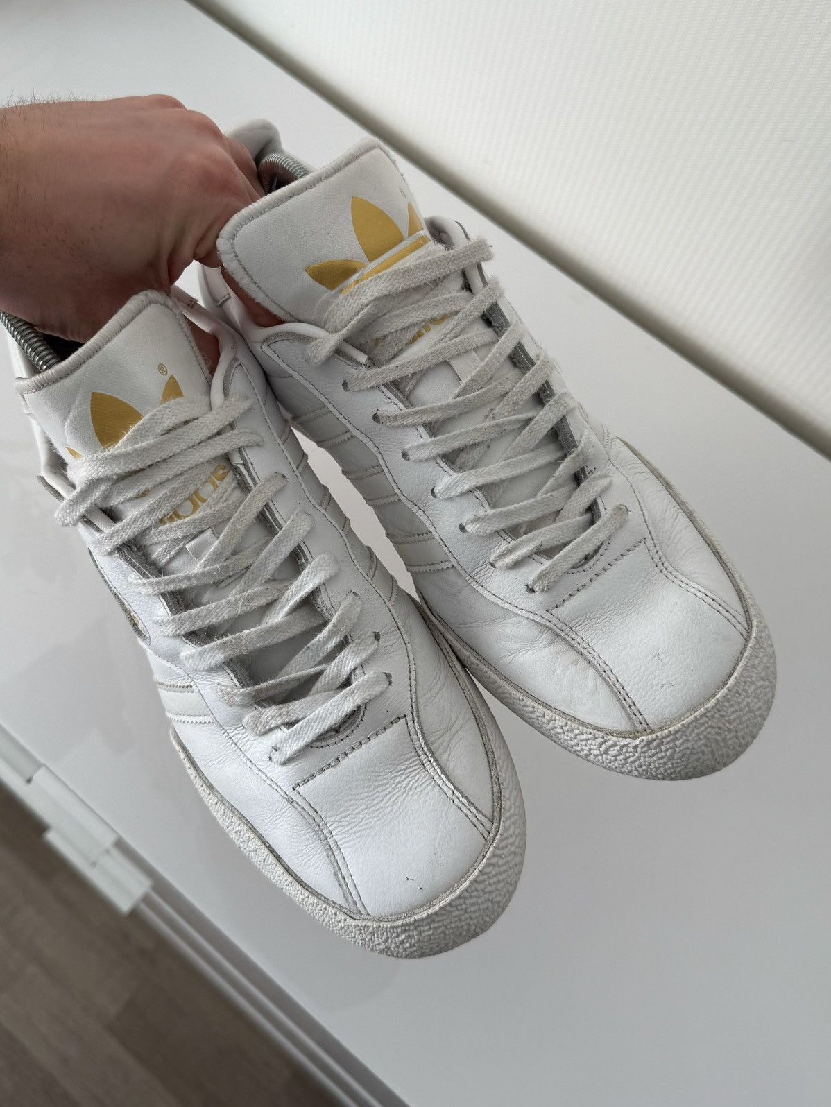 Adidas Vintage Adidas Y2k Samba White Leather Hype Sneakers Size US 11 / EU 44 - 9 Thumbnail