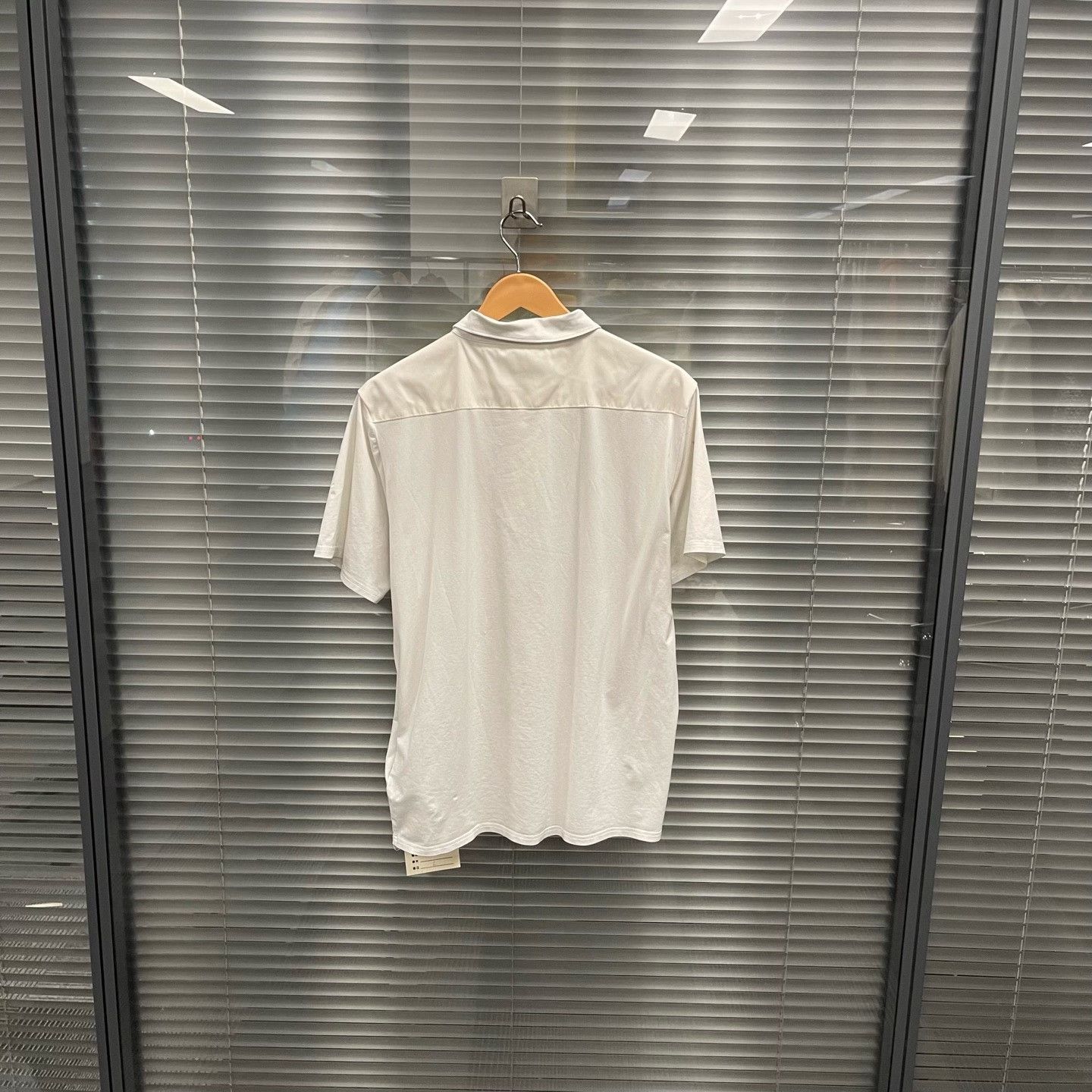 Prada Prada White Triangle Logo Pocket Polo Shirt Size US L / EU 52-54 / 3 - 2 Thumbnail
