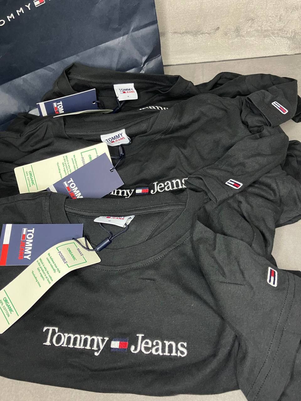 Tommy Jeans new original Tommy Jeans T-Shirt M Tommy Hilfiger Big logo Size US M / EU 48-50 / 2 - 1 Thumbnail