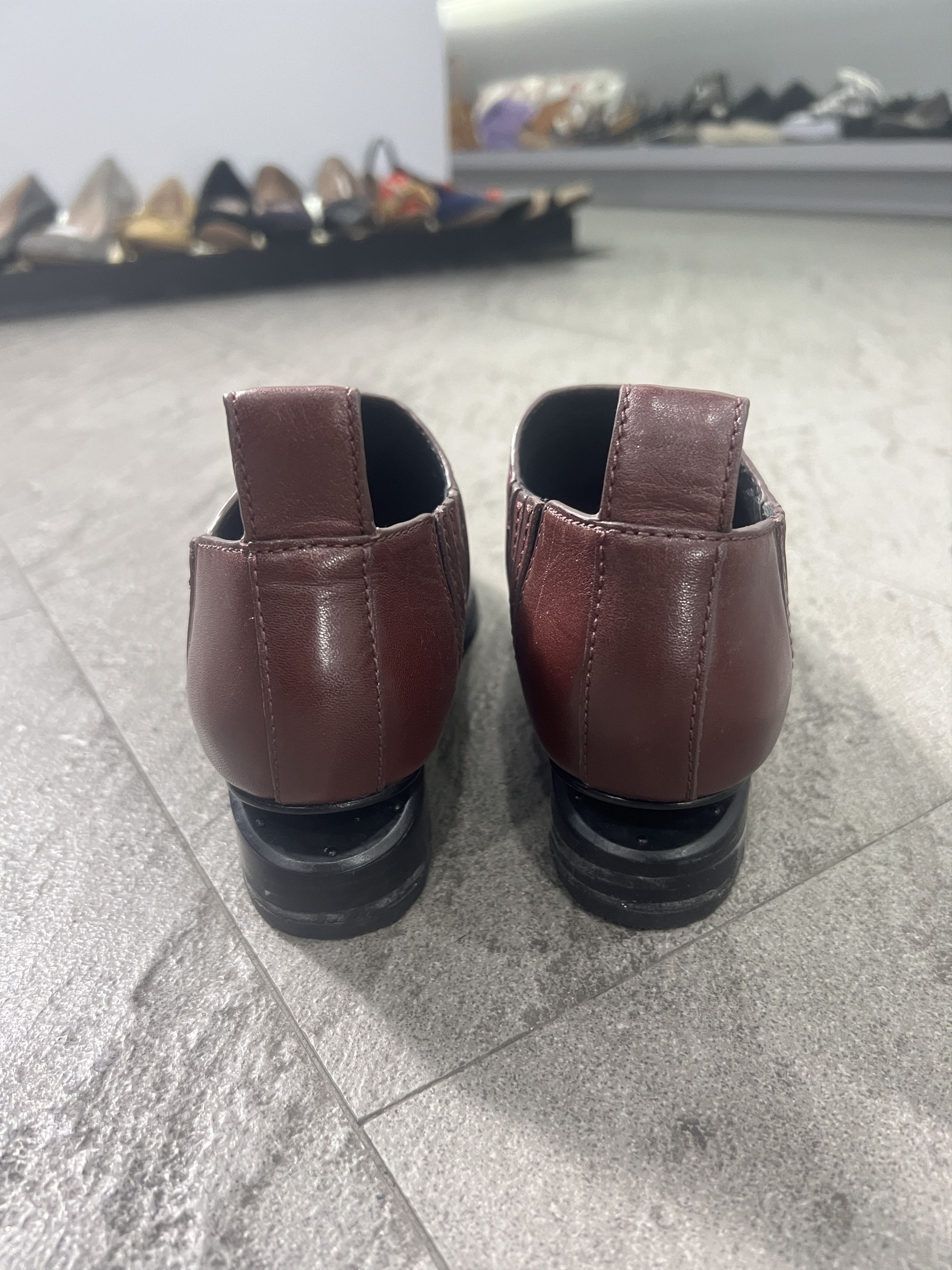 Alexander Wang Alexander Wang Kori Oxblood Leather Boots 36.5 Size US 6.5 / IT 36.5 - 5 Thumbnail