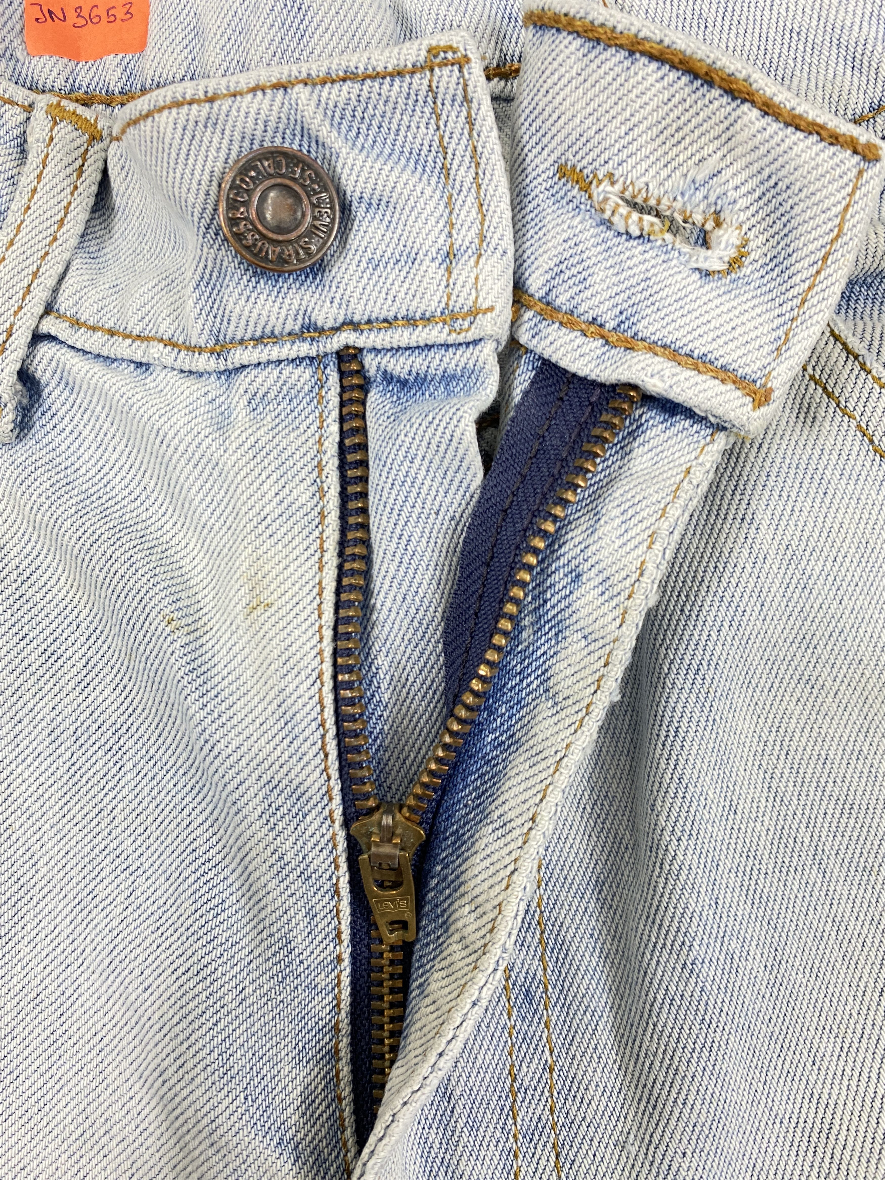 Levi's Light Blue Wash Vintage Levi's Jeans 32x29 Denim- JN3653 Size US 32 / EU 48 - 6 Thumbnail
