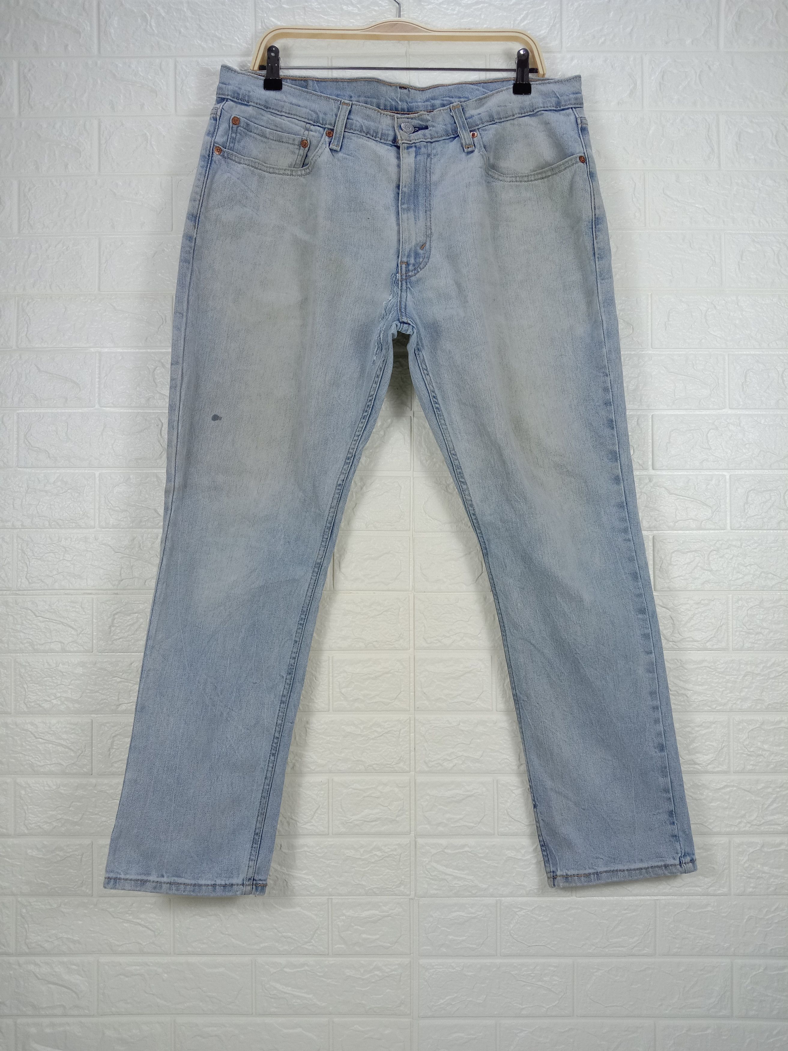 Levi's Vintage Levi's 511 Jeans Light Wash Slim Cut Denim Size US 36 / EU 52 - 1 Thumbnail