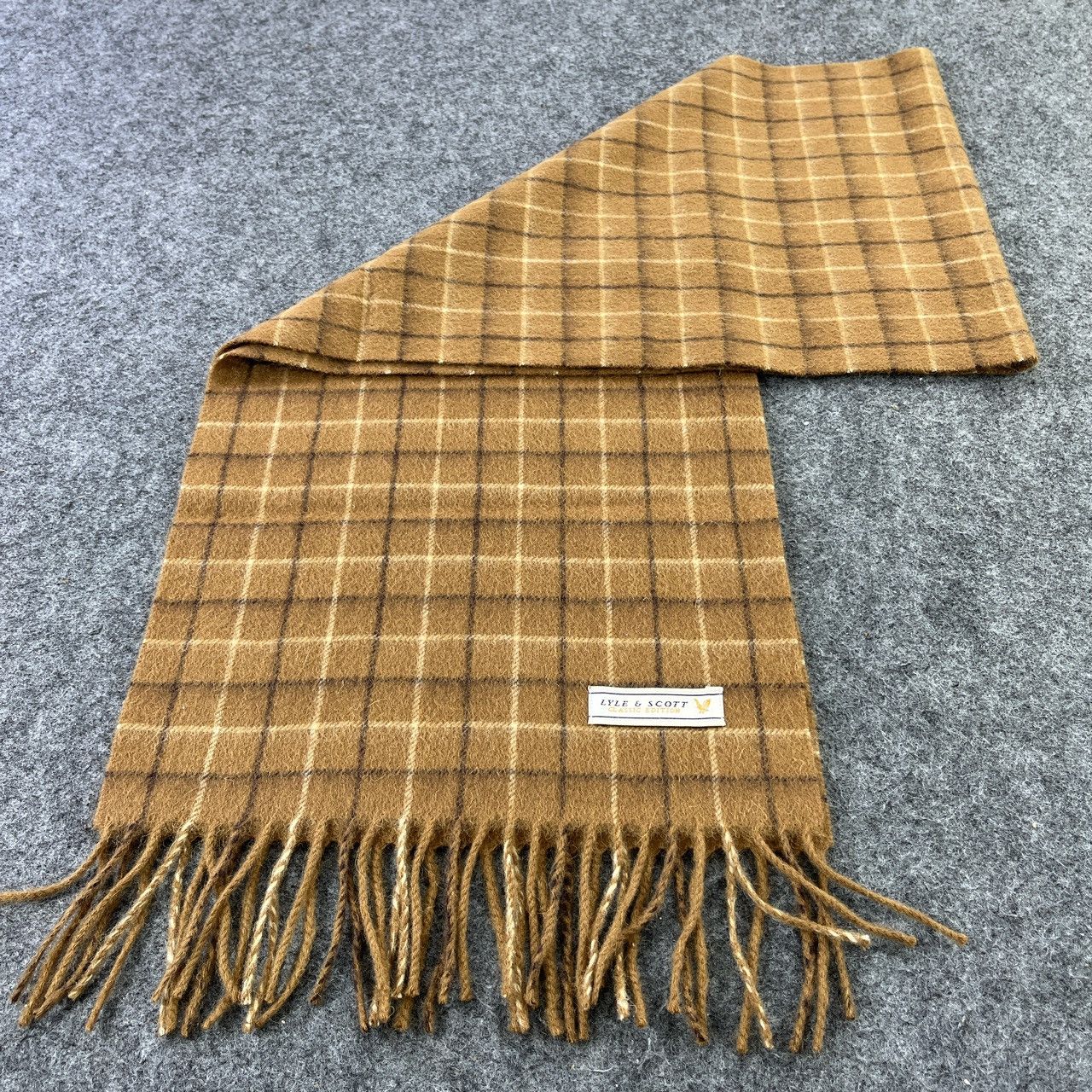 Lyle & Scott Lyle & Scott Scarf / Muffler / Neckwear T494 Size ONE SIZE - 2 Thumbnail