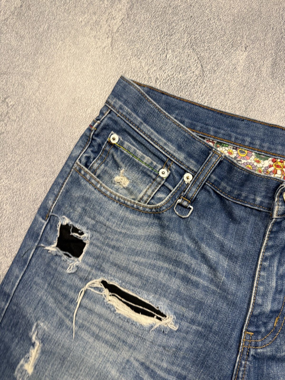 Levi's Levis Takashi Murakami Fragmentdesign Crazy Denim Shorts Size US 32 / EU 48 - 5 Thumbnail