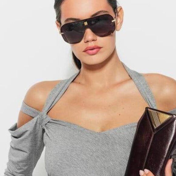 Givenchy Givenchy GV40087U 01A Sunglasses Shiny Black Shield Frame Size ONE SIZE - 3 Thumbnail