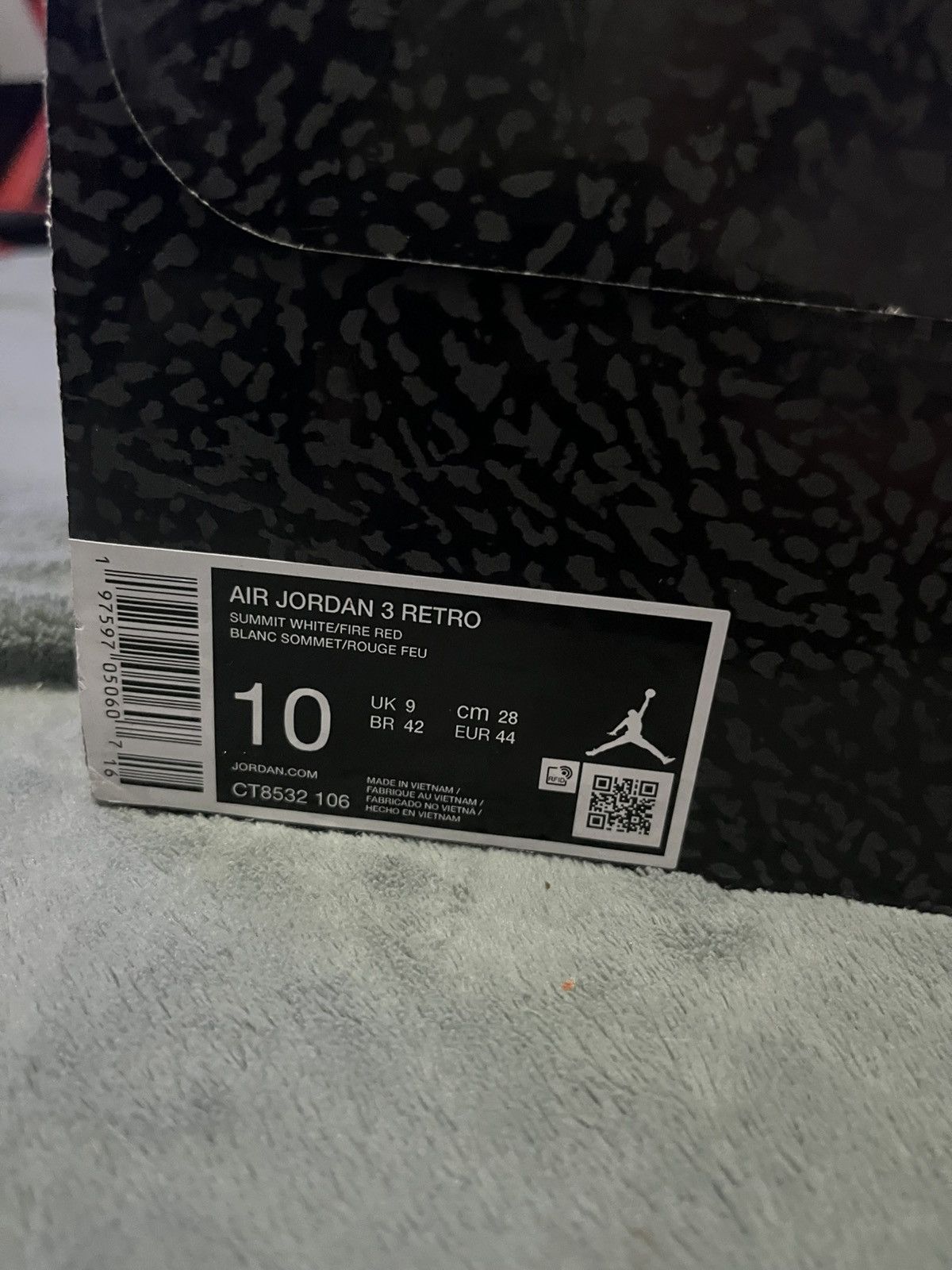 Jordan Brand DM BEFORE BUYING Jordan 3 Cement Gray Size US 10 / EU 43 - 3 Thumbnail