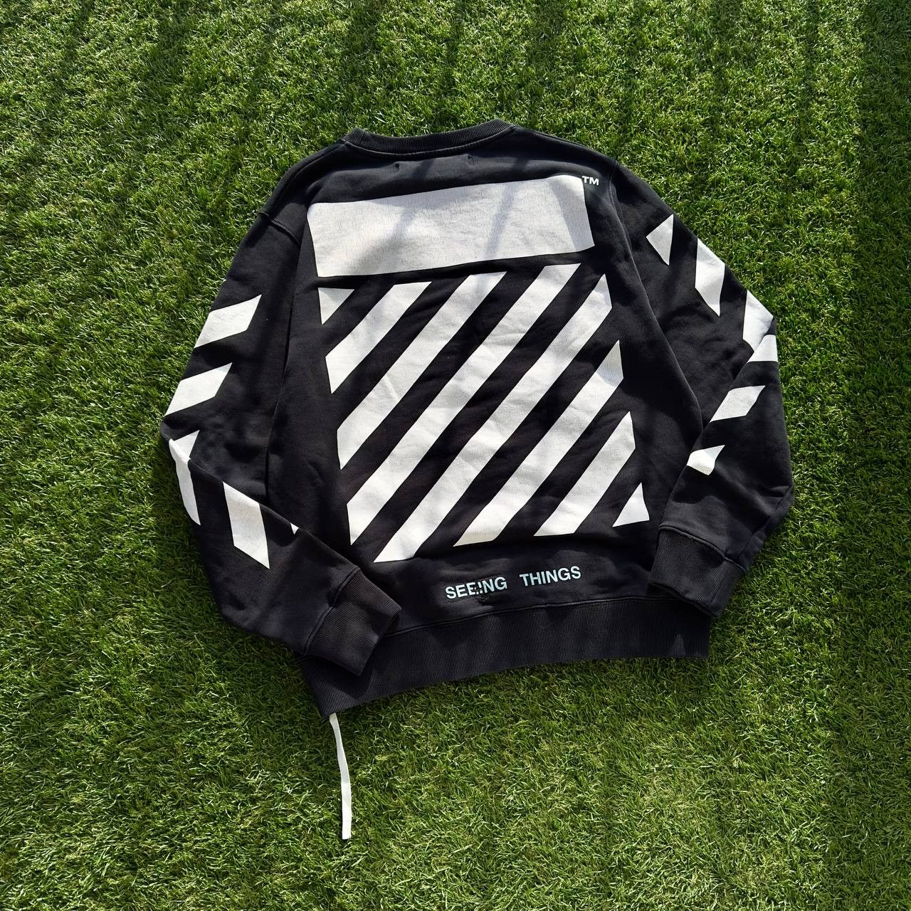 Off-White OFF WHITE VIRGIL ABLOH CARAVAGGIO 'SEEING THINGS' SWEATSHIRT Size US S / EU 44-46 / 1 - 5 Thumbnail