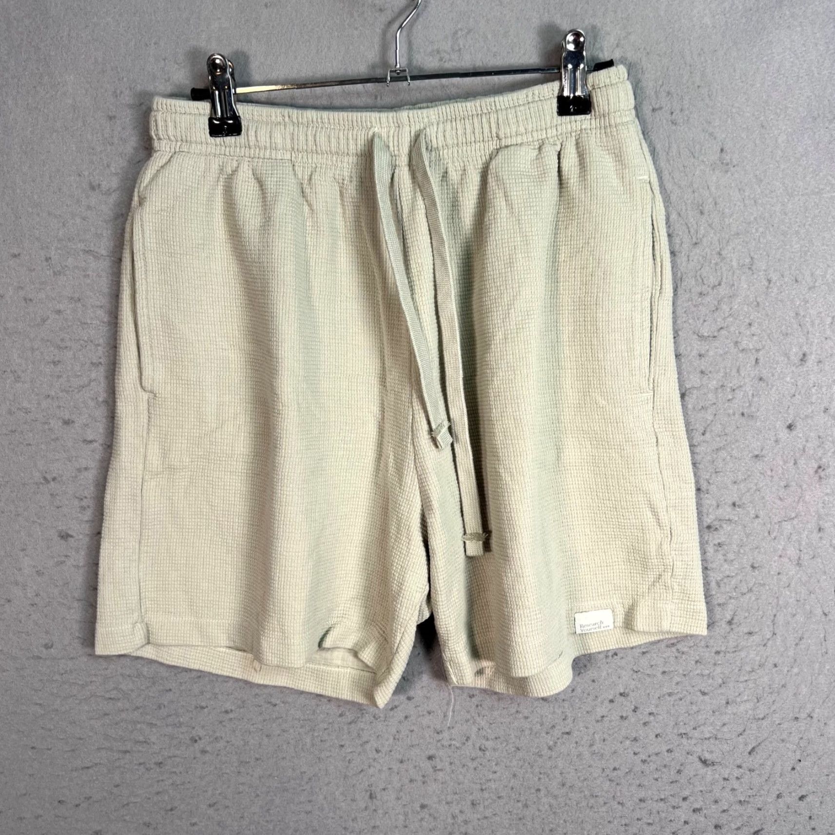 Zara Zara Mens Small Light Green Waffle Knit Cotton Shorts Drawstring Pockets Casual Summer Spring Regular Men S Green 2020s? Size US 29 - 2 Thumbnail