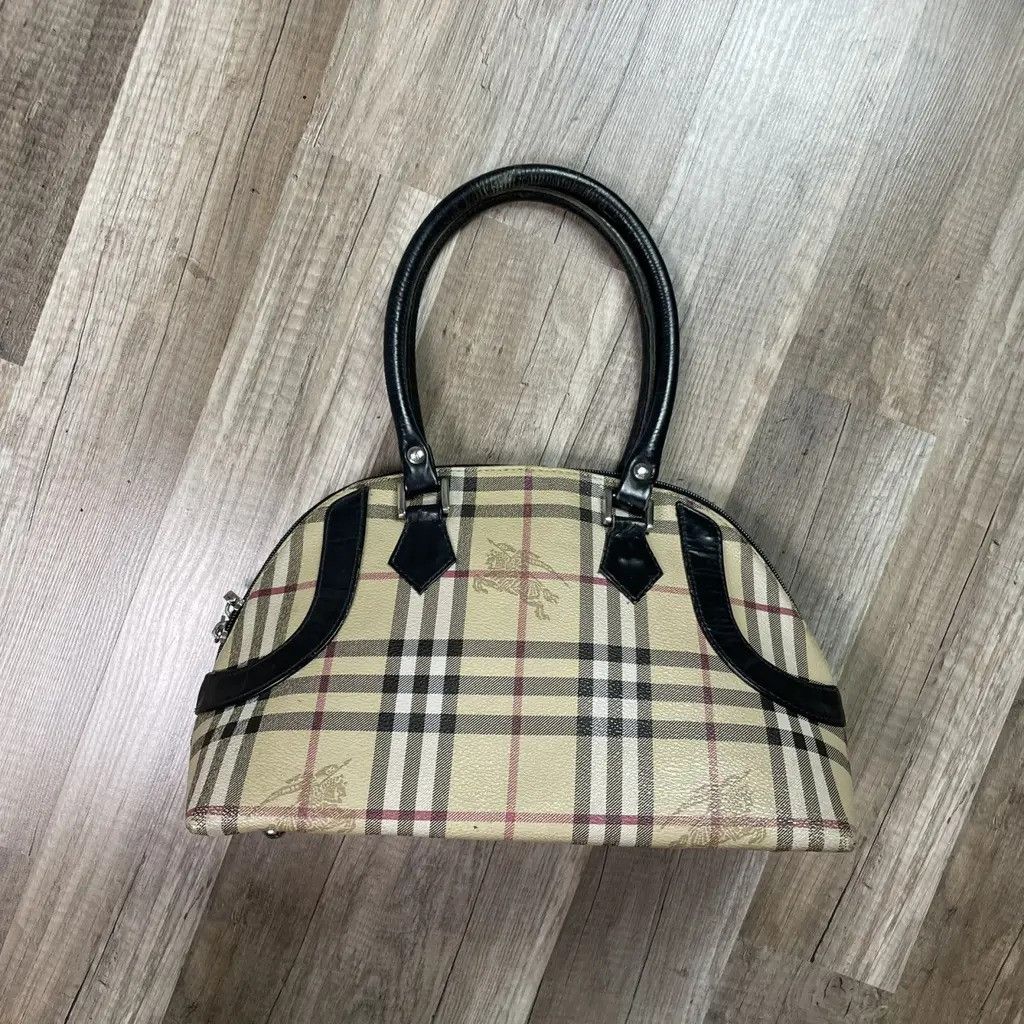 Burberry Burberry Full Pattern Handbag Measurements: 30x20x13cm Size ONE SIZE - 2 Thumbnail