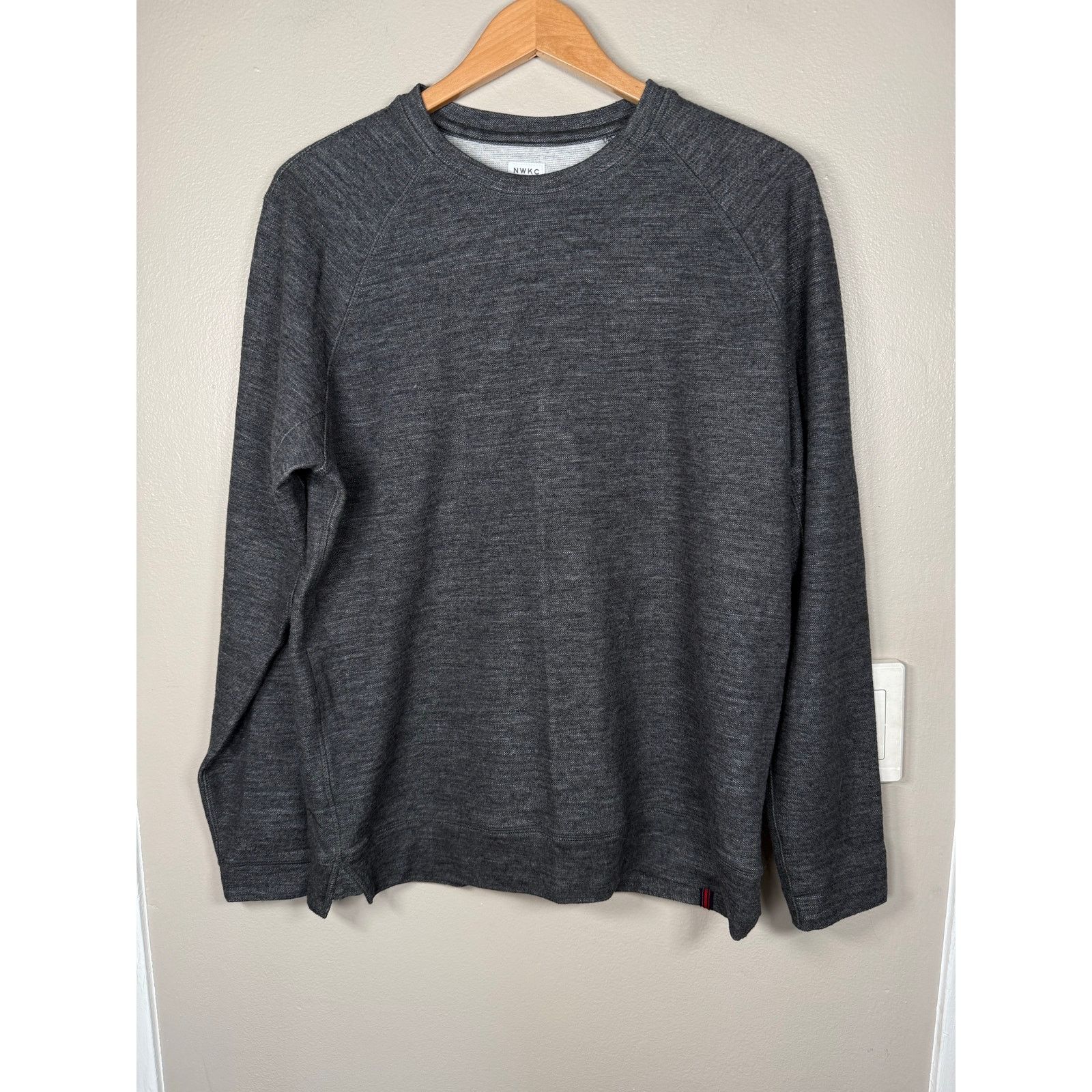 NWKC NWOT NWKC Mens CREW Top in CHARCOAL size L $199 Size US L / EU 52-54 / 3 - 4 Thumbnail