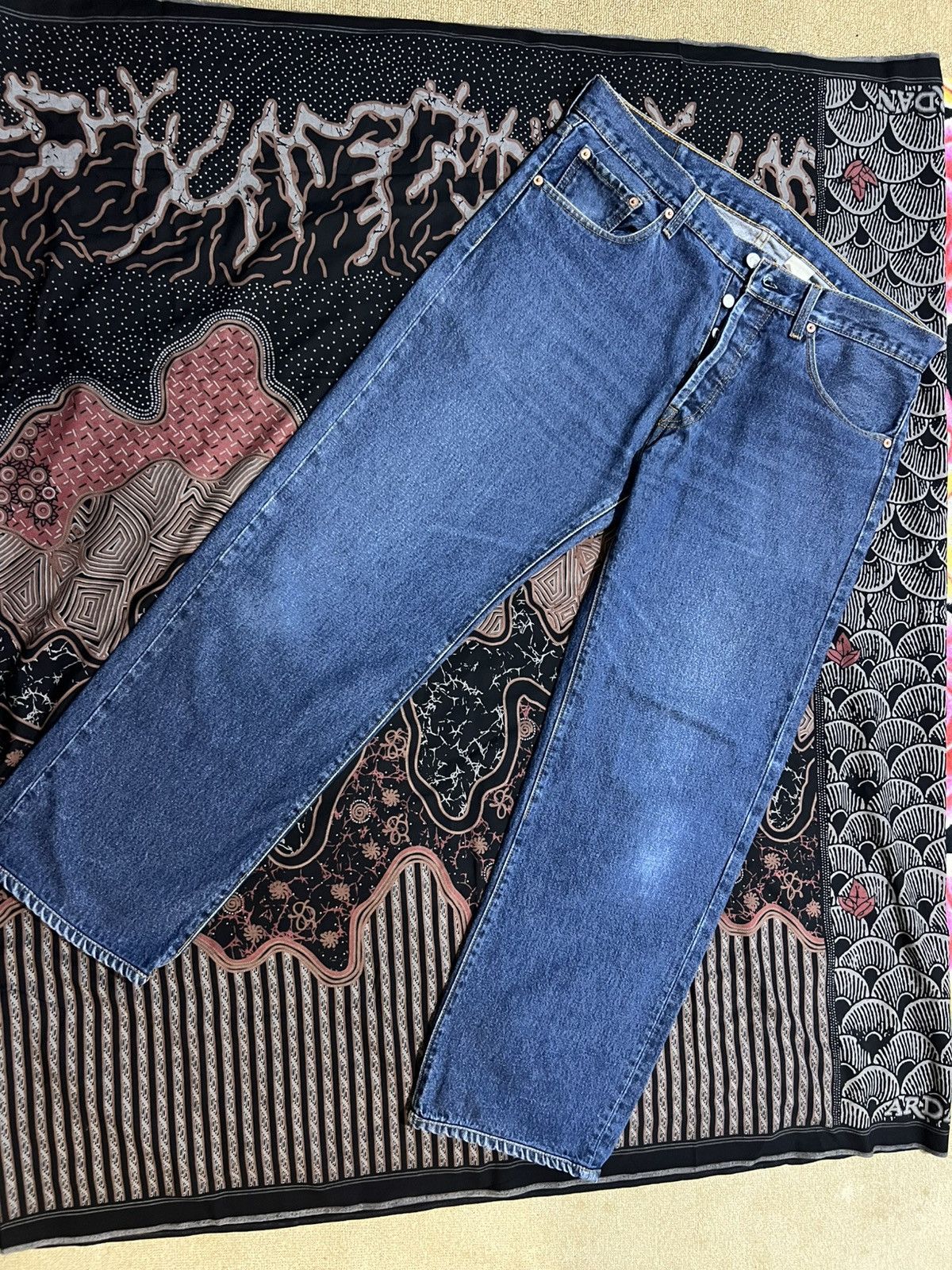 Levi's Vintage Clothing Vintage 90s Levi’s 501 Button Jeans Size US 36 / EU 52 - 1 Thumbnail