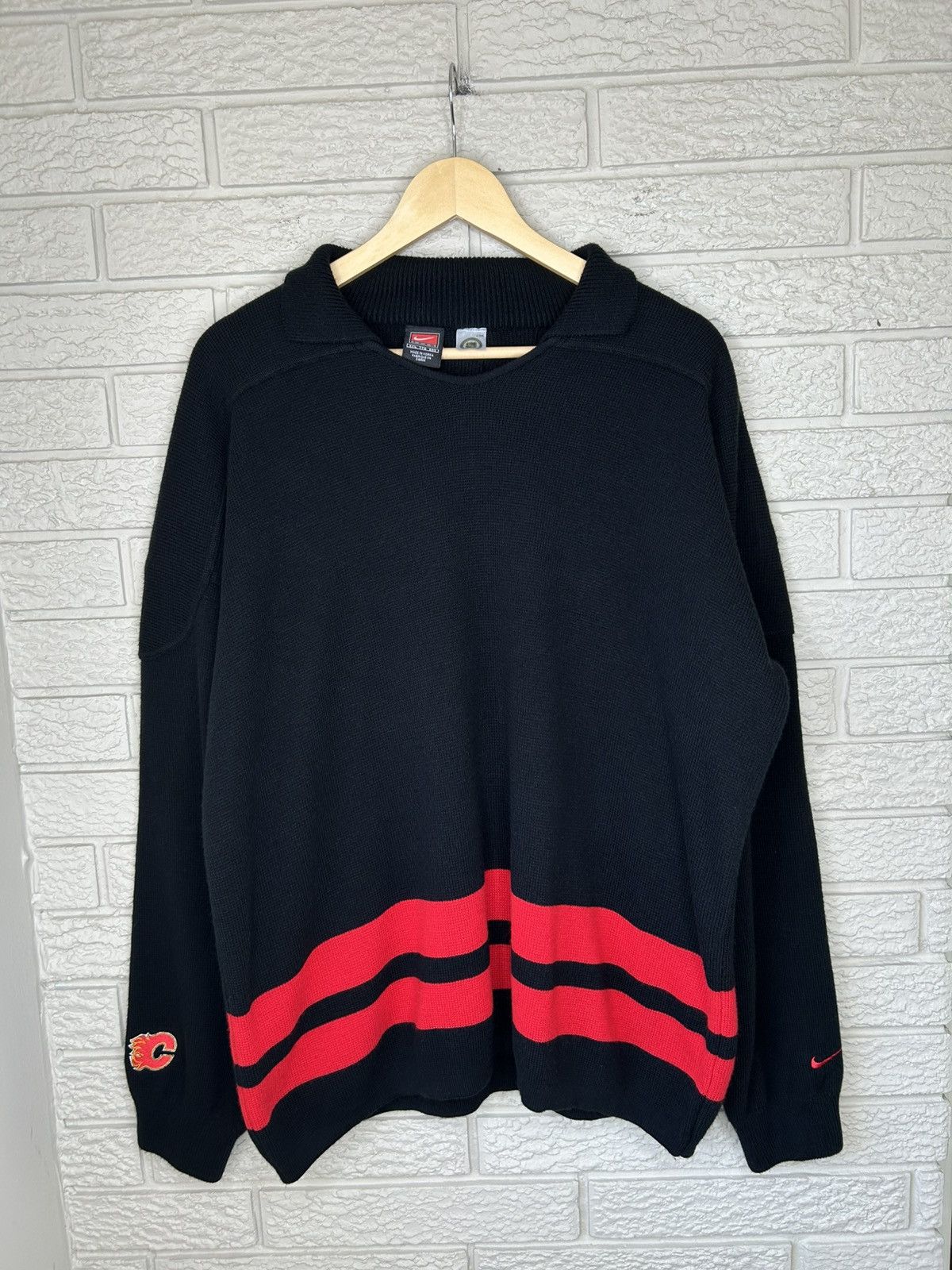 Nike Vintage Nike Calgary Flames Knit Sweater Jersey Size US XXL / EU 58 / 5 - 1 Thumbnail