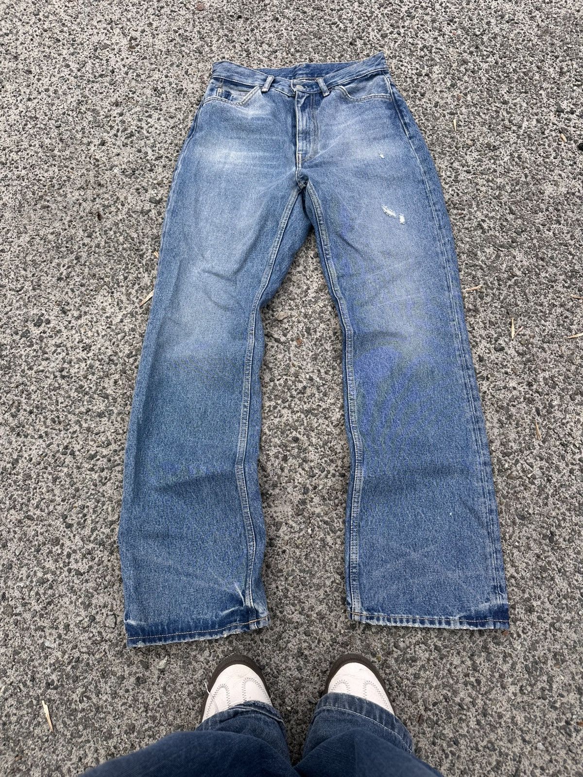 Acne Studios Acne Studios Flared Baggy Distressed Jeans Size 28" / US 6 / IT 42 - 2 Thumbnail