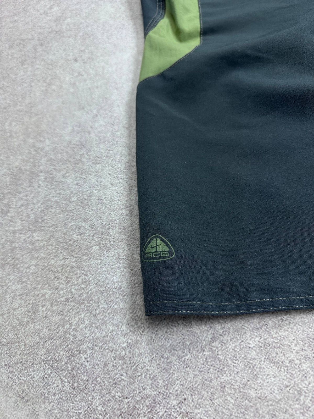 Nike Vintage Nike ACG Gorp Tactical Shorts Y2K 34 Size US 34 / EU 50 - 4 Thumbnail