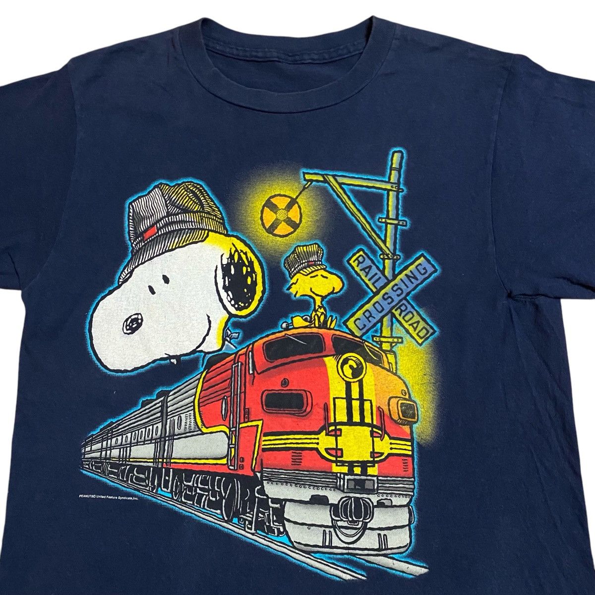 Peanuts × Vintage Vintage 90's Peanuts Snoopy Graphic Tee Size US L / EU 52-54 / 3 - 3 Thumbnail