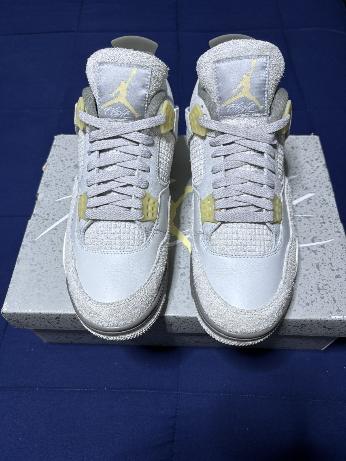 Jordan 4 Retro SE Craft Photon Dust 2023 Size 10