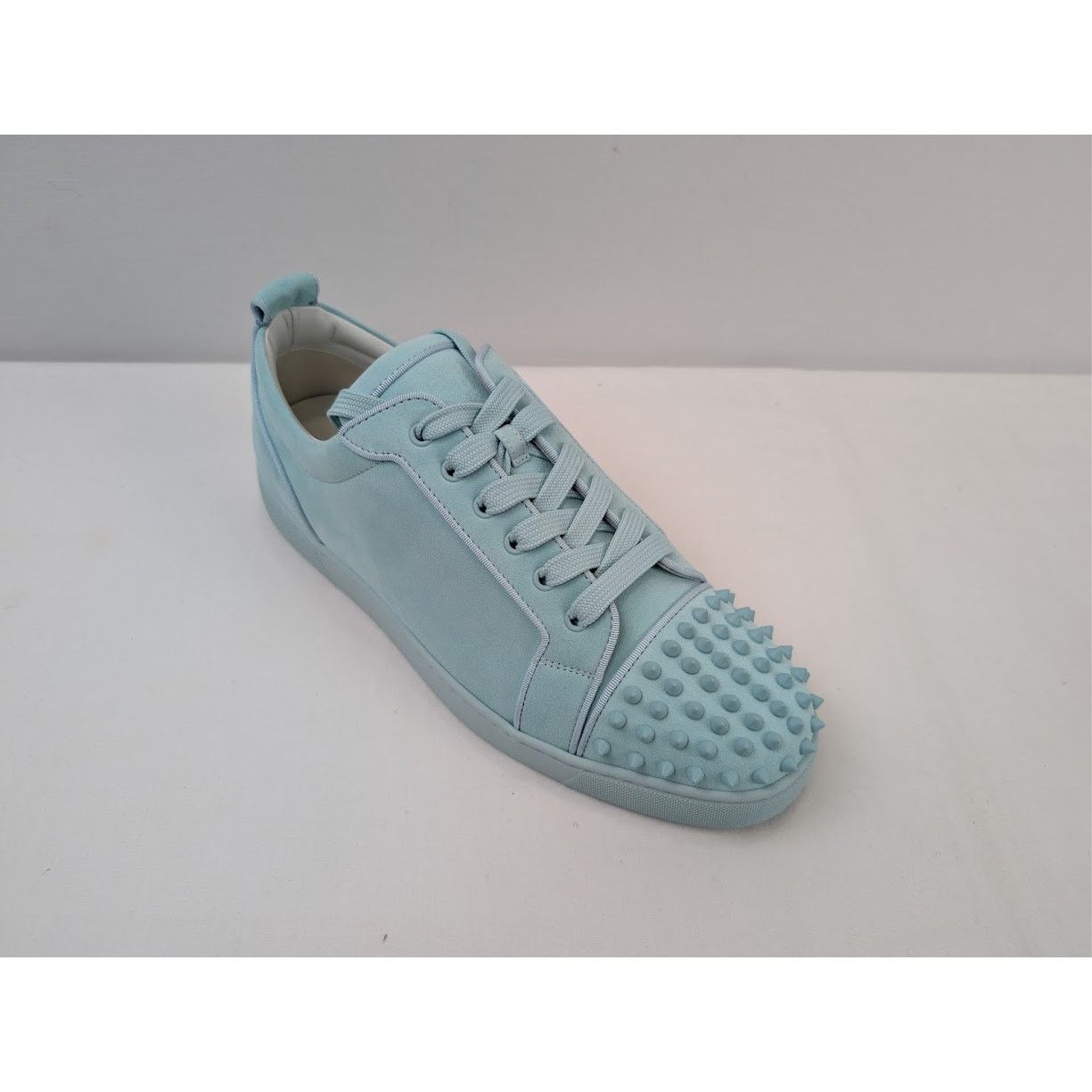 Christian Louboutin o1rshd1 Louis Junior Spikes Sneakers in Iceberg Size US 12.5 / EU 45-46 - 2 Thumbnail