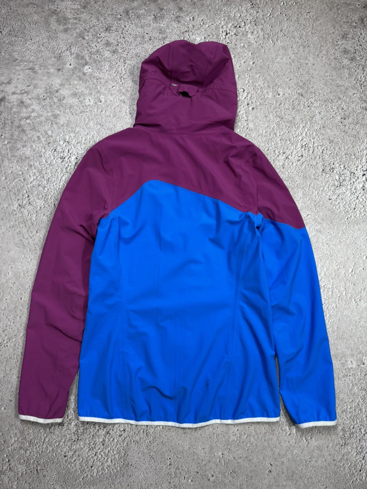 Other Hyphen Sports Women’s Outdoor Hooded Waterproof Shell Jacket Size M / US 6-8 / IT 42-44 - 13 Thumbnail