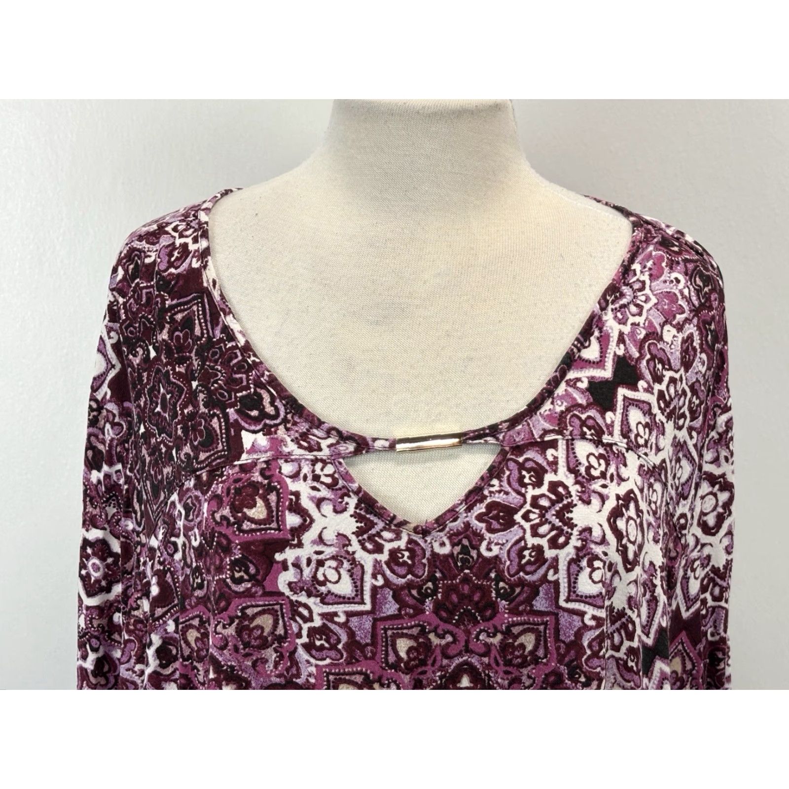 Vintage Catherine’s Swing Tunic Shirt 3X Plus Purple White Stretch Women Pullover Rayon Blend Womens Size XXL / US 16-18 / IT 52-54 - 5 Thumbnail