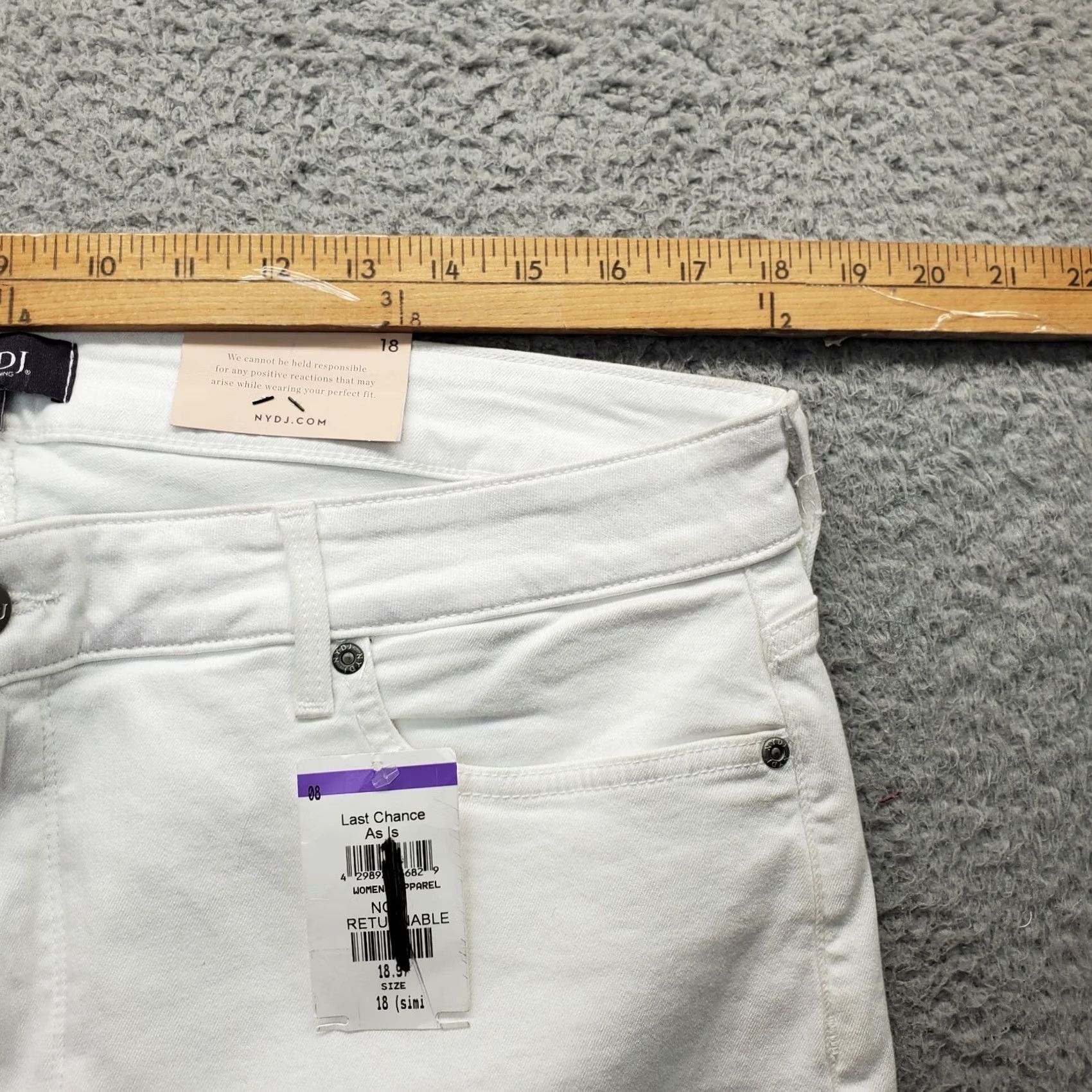 NYDJ NYDJ Womens Jeans 18 White Denim Marilyn Light Wash 5-Pocket Design Straight Leg Size 18 Womens White Denim NYDJ Jeans Size 40" / US 18 - 3 Thumbnail