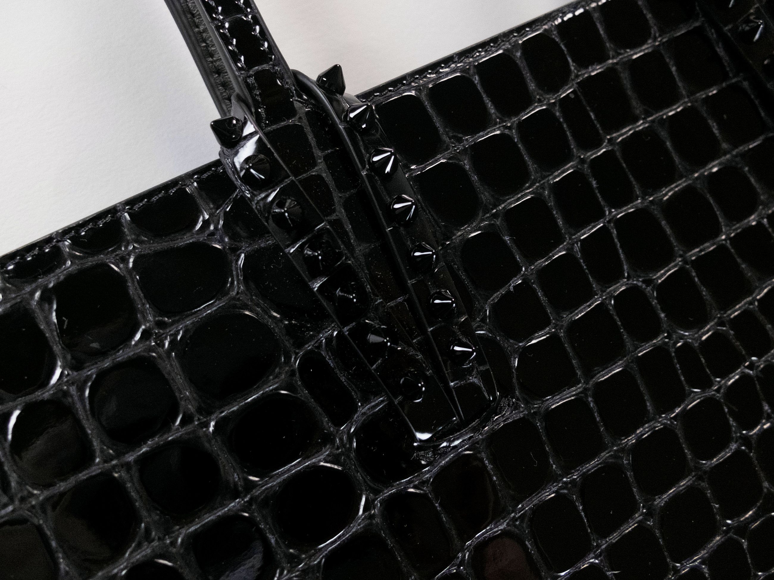 Christian Louboutin CHRISTIAN LOUBOUTIN Cabata black croc embossed leather tote Size ONE SIZE - 8 Thumbnail