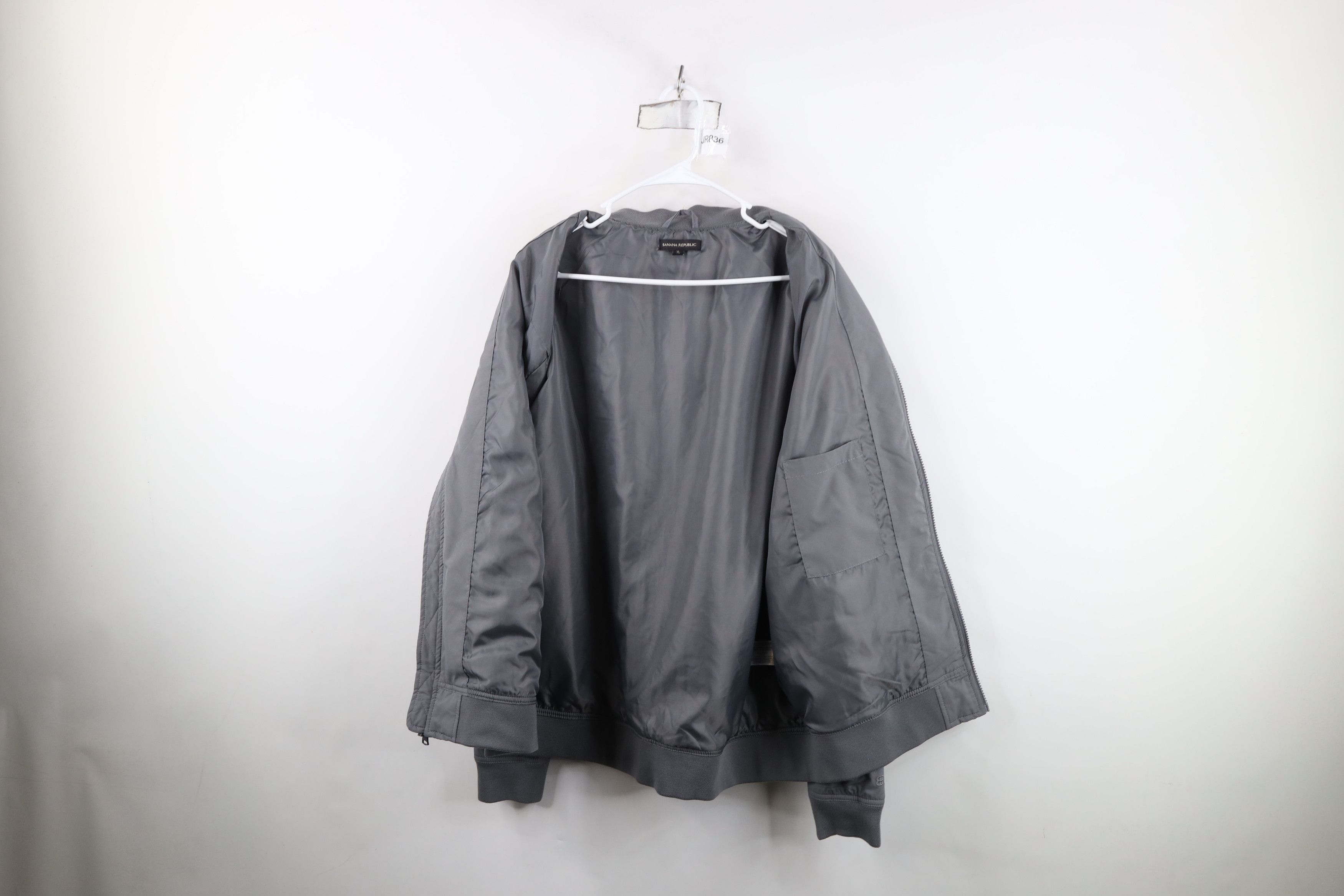 Banana Republic Banana Republic Micro Puffer Full Zip Bomber Jacket Gray Size US XL / EU 56 / 4 - 11 Thumbnail