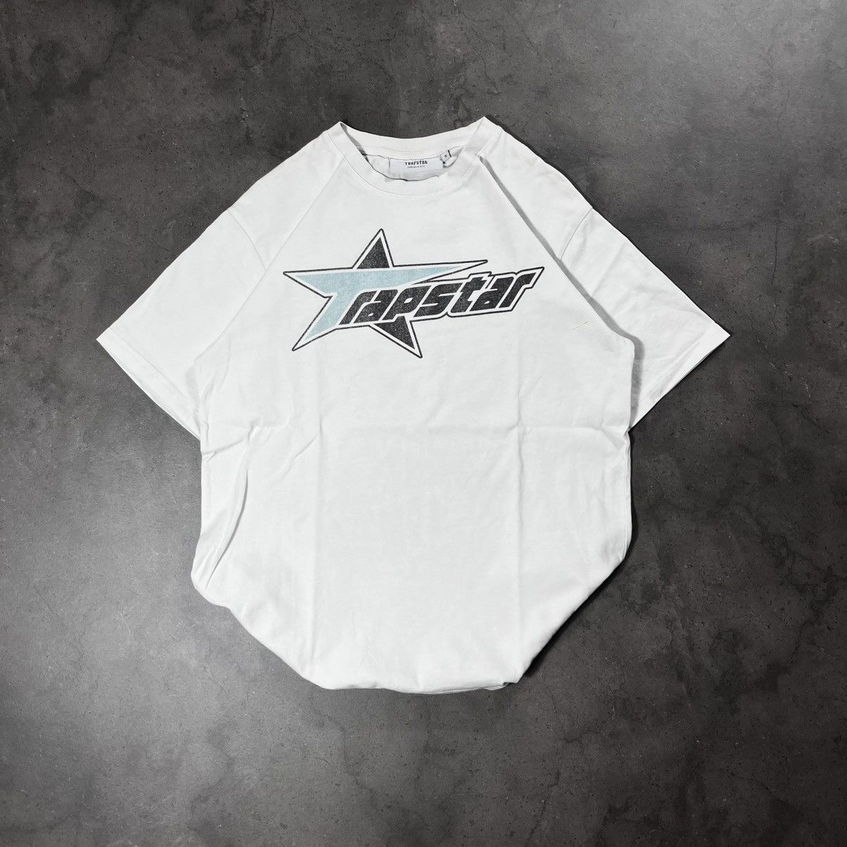 Trapstar London Trapstar London Rockstar Big Logo Naked Girl Tee Tshirt Size US S / EU 44-46 / 1 - 10 Thumbnail
