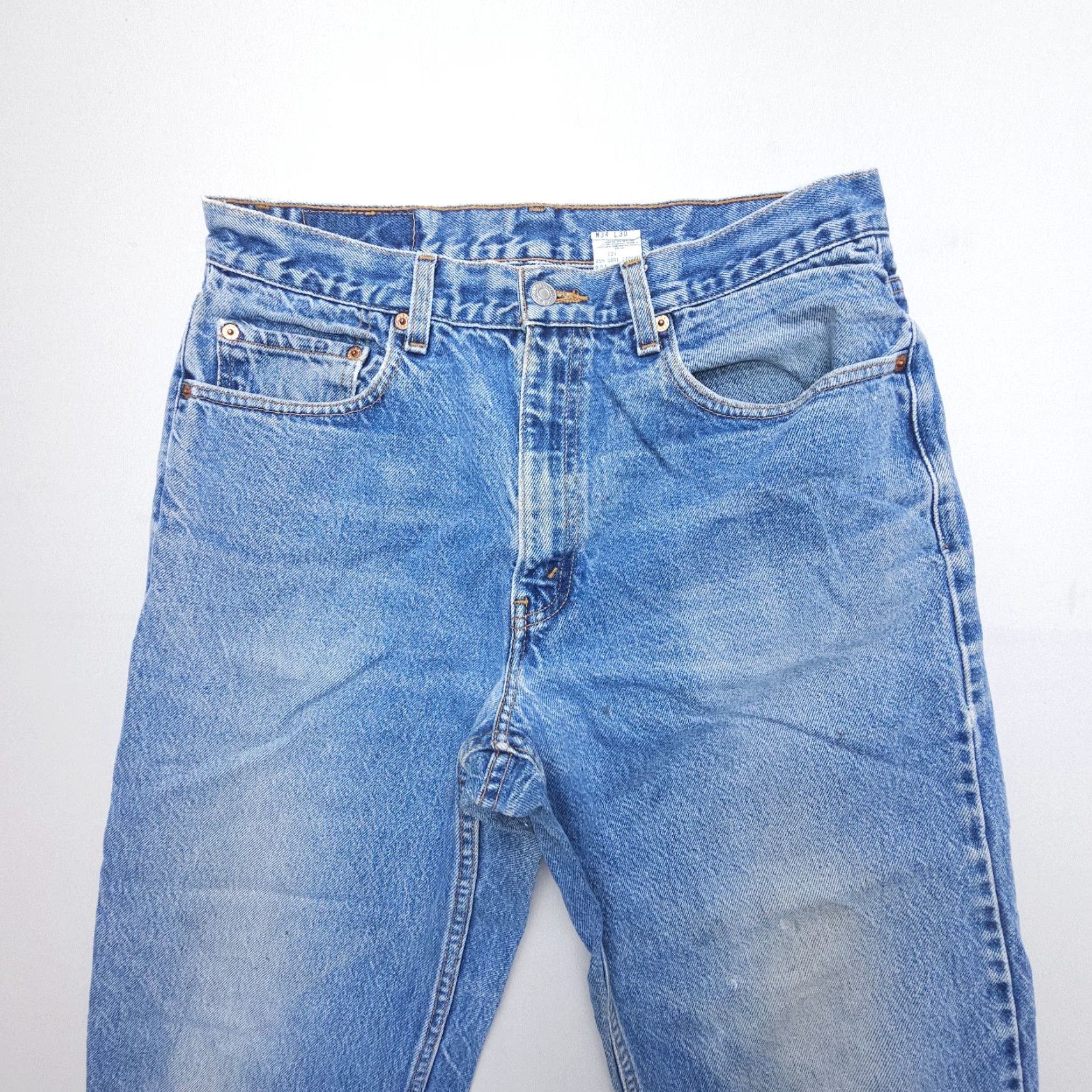 Levi's VINTAGE Levi's 550 Jeans Mens 34 x 29 Blue 550 Relaxed Tapered Denim 5-Pocket Style 2001 Y2K American Size US 34 / EU 50 - 6 Thumbnail