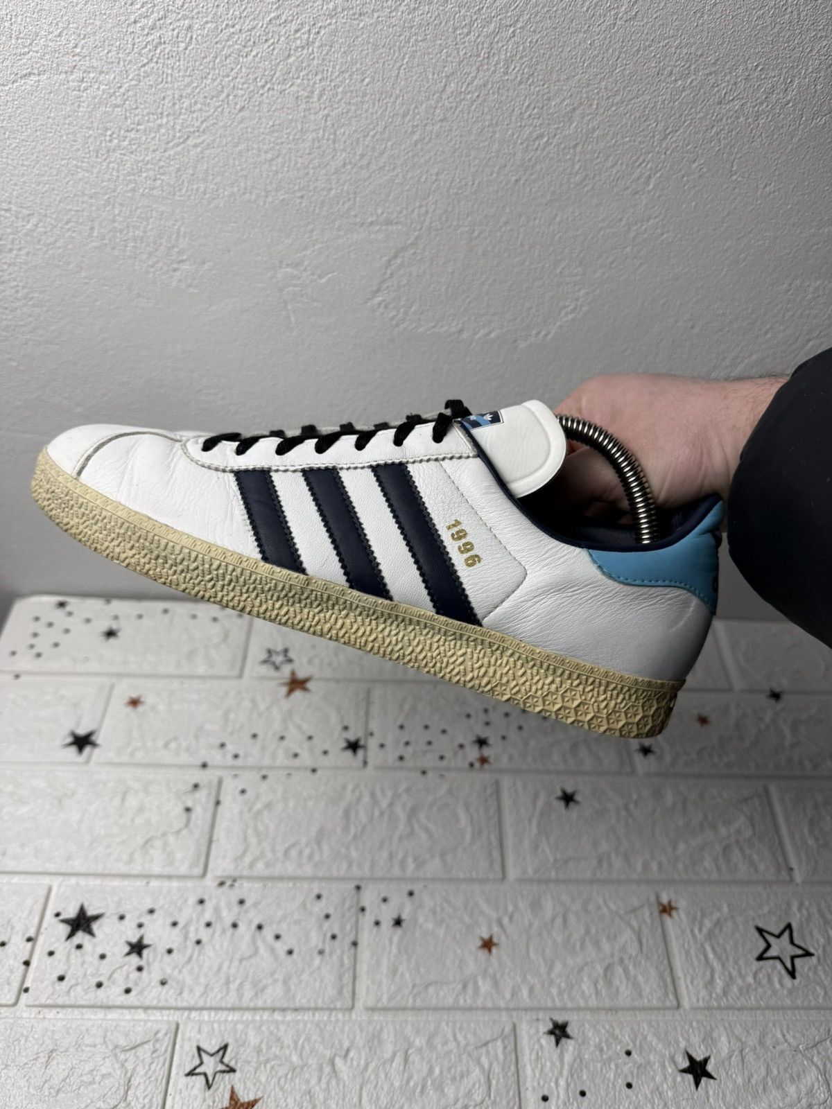 Adidas adidas Gazelle 1996 US9 UK8.5 EUR42 Sneakers Casual 020603 Size US 9 / EU 42 - 2 Thumbnail