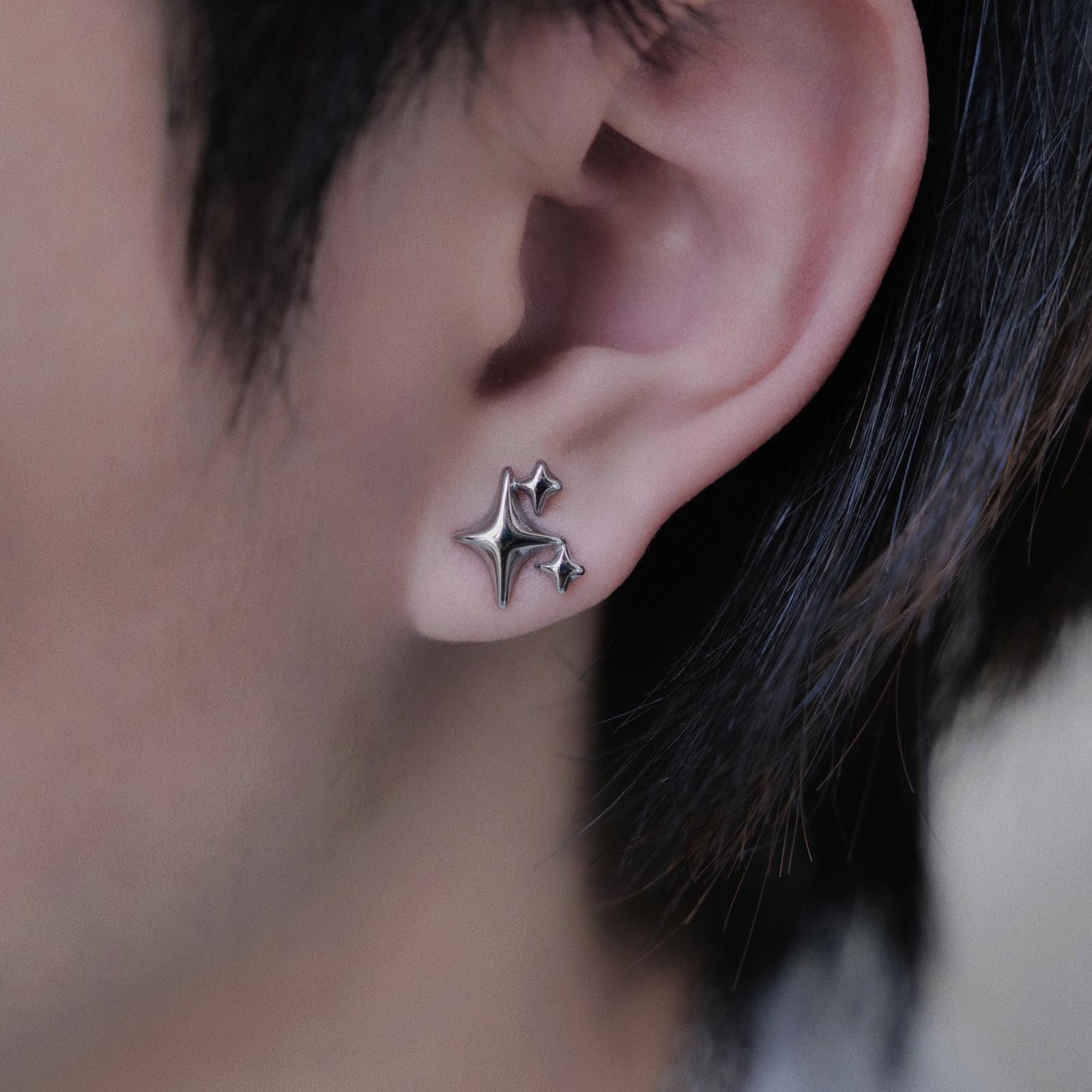 Jewelry Silver Star Shaped Stud Earrings, Minimalist Jewelry Size ONE SIZE - 4 Thumbnail