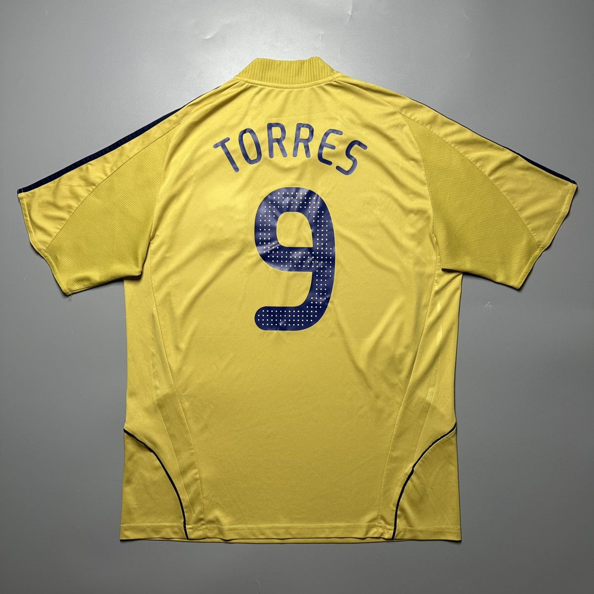 Adidas SPAIN ADIDAS 2008 EURO FOOTBALL AWAY JERSEY #9 TORRES Size US XL / EU 56 / 4 - 1 Thumbnail