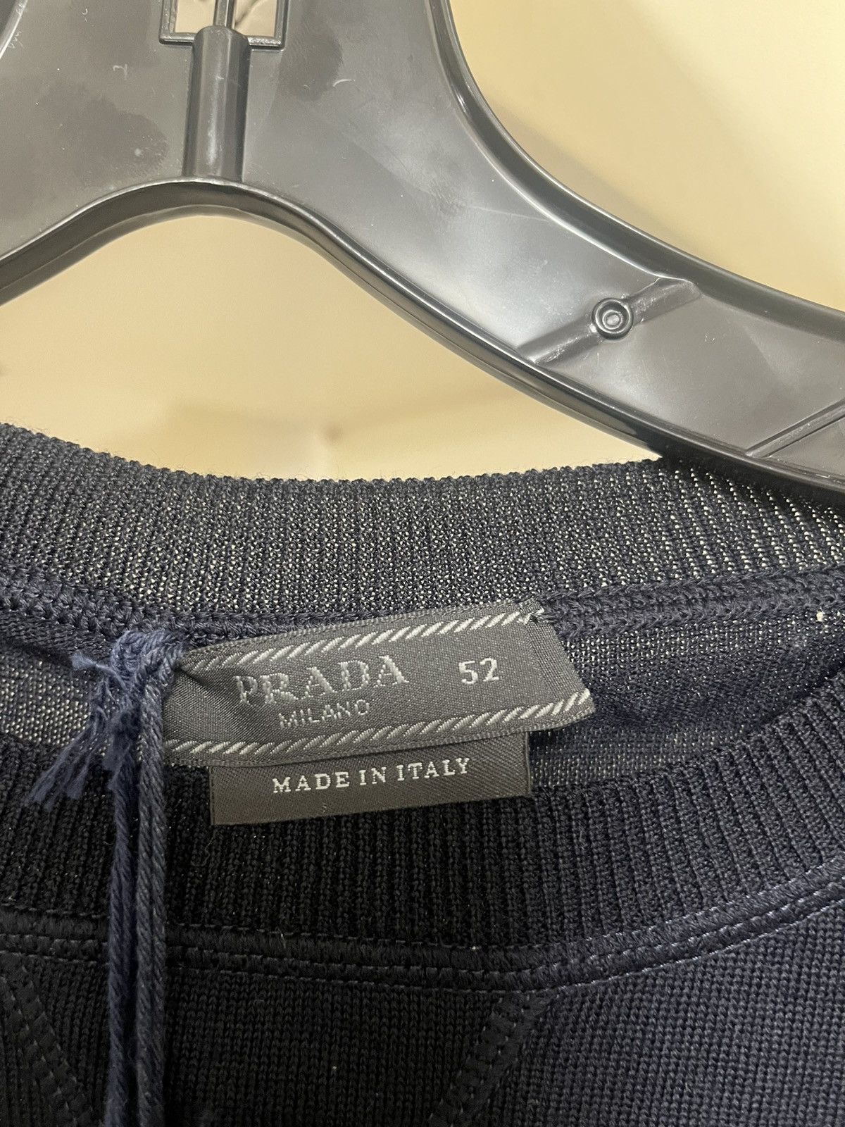 Prada Prada Logo Short Sleeve Cashmere Wool Sweater Sz 52 Size US L / EU 52-54 / 3 - 3 Thumbnail