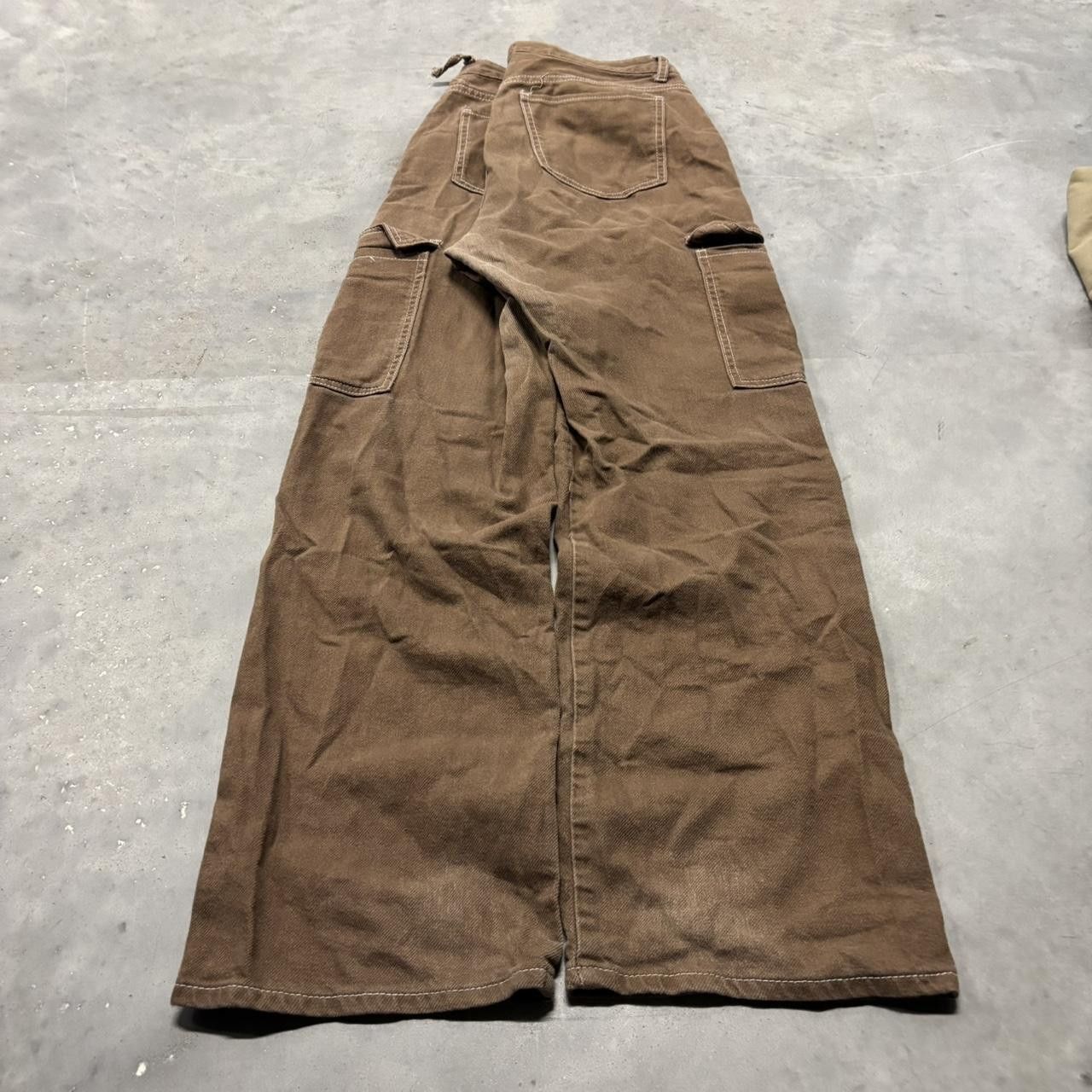 Japanese Brand × Vintage Crazy Vintage Y2K/2000s Brown Streetwear Skater Cargo Pants! Size US 32 / EU 48 - 4 Thumbnail
